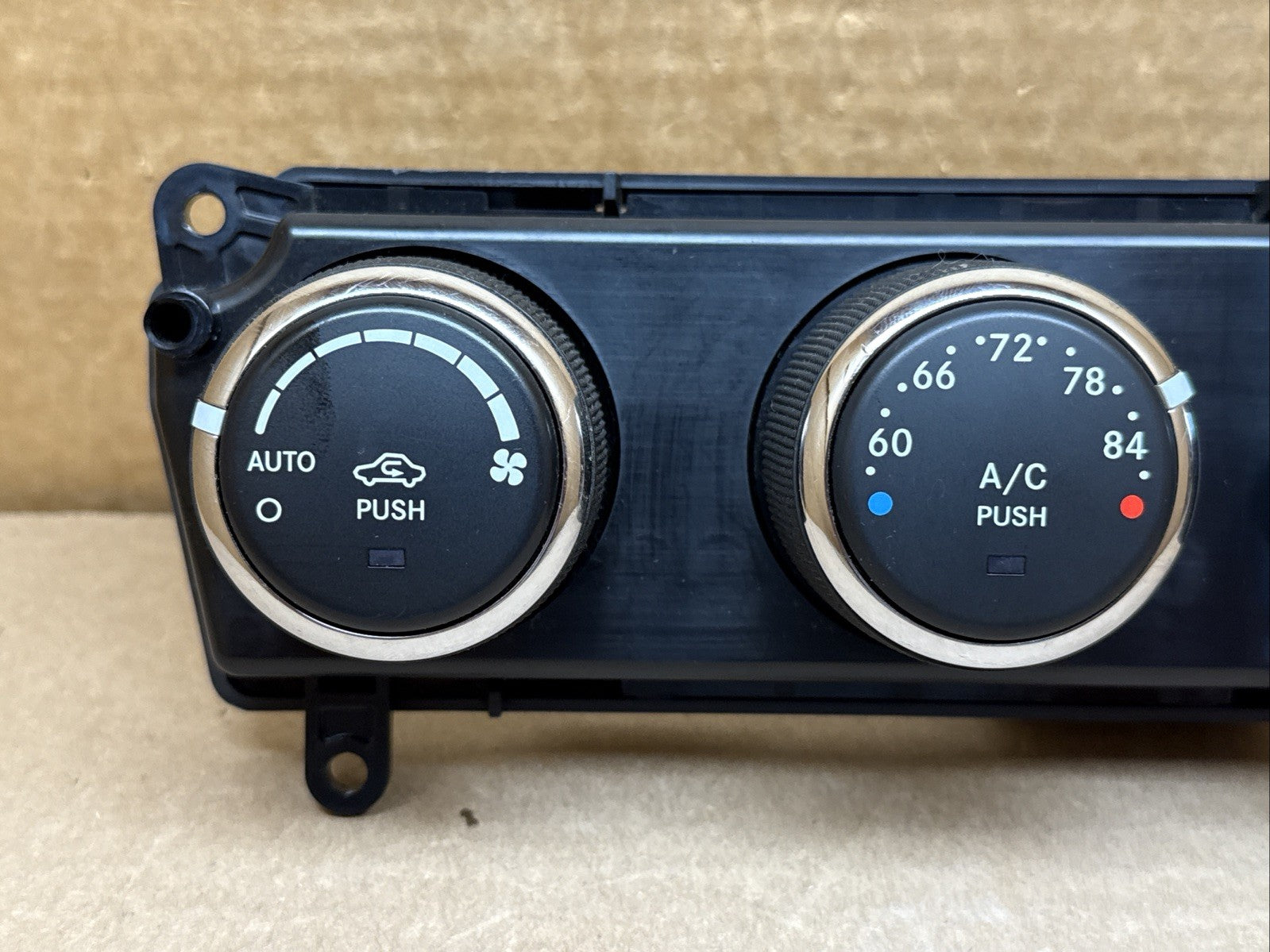 2011–2014 Dodge Challenger Climate Temp Temperature Controls Dials 55111463AD2