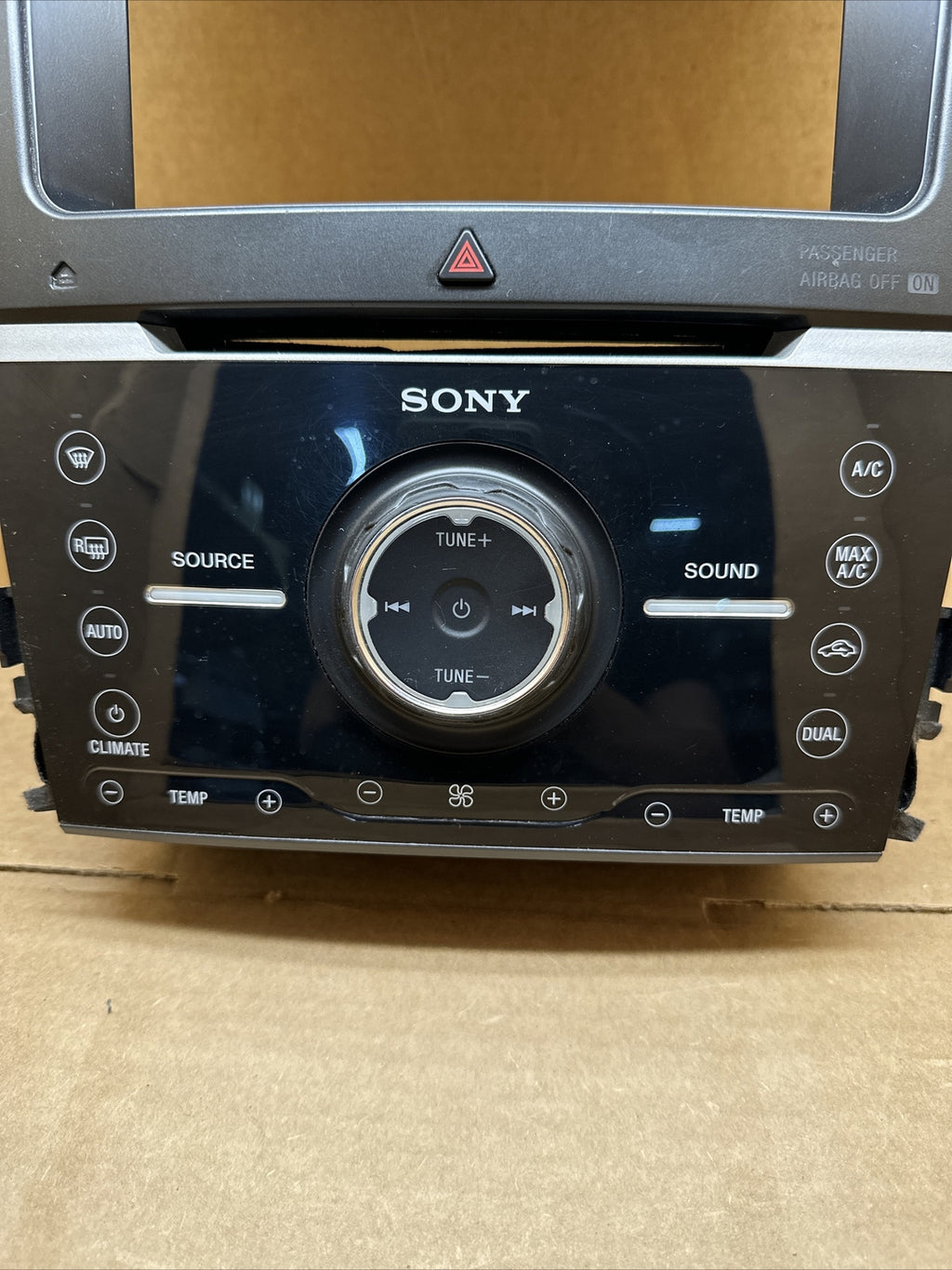 2013 2015 Ford Explorer 8" Radio Climate Control Panel Bezel DB5T 18A802 HF3