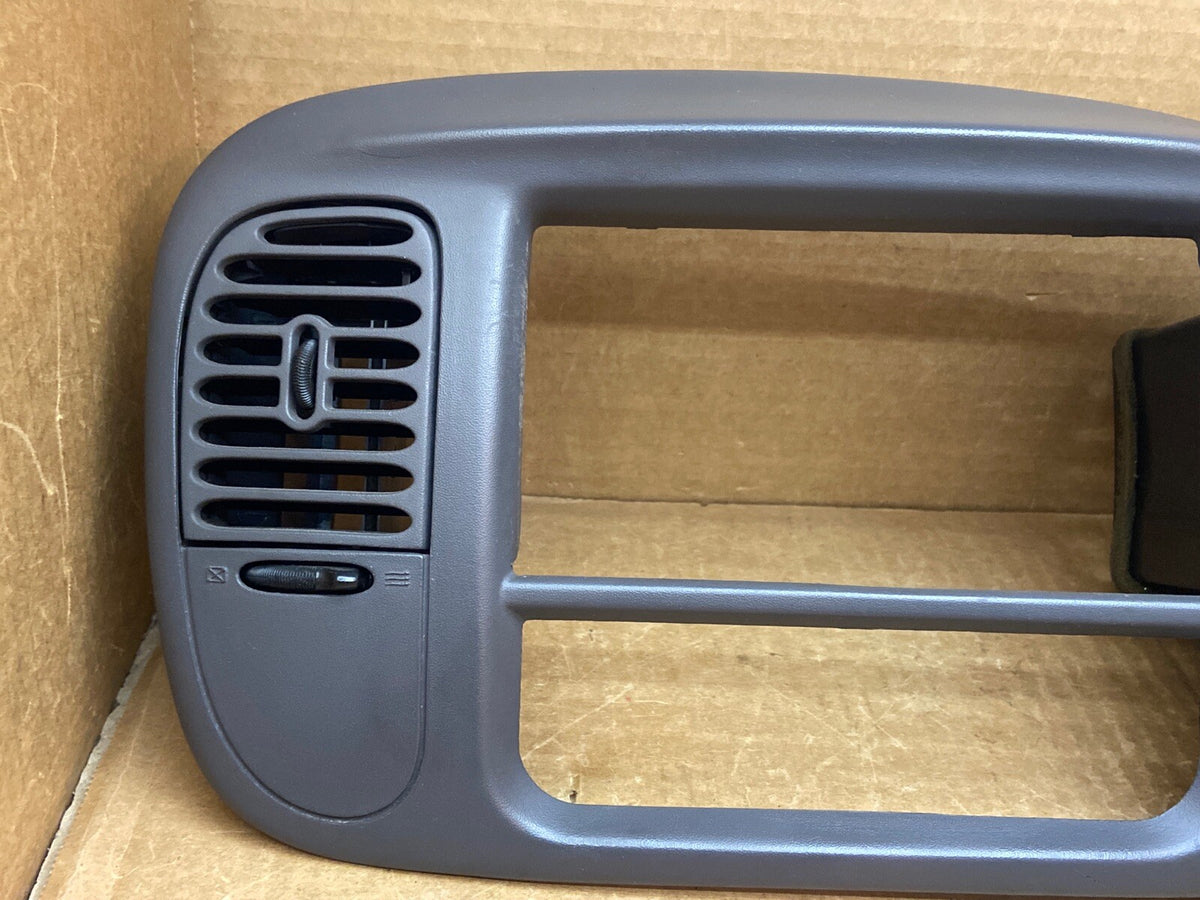 1998 2003 Ford F150 F 150 Radio Climate Dash Trim Bezel Vents Switch Gray Grey1