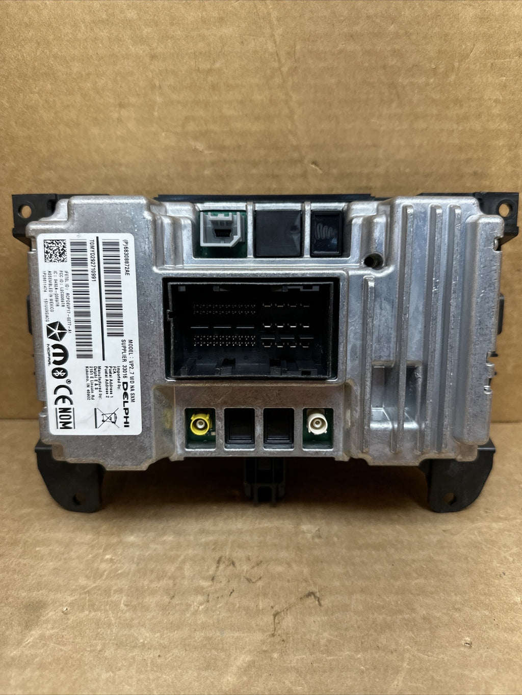 2014 2017 Dodge Durango Dash Touch Screen Radio Display VP2_7 68308872AE4