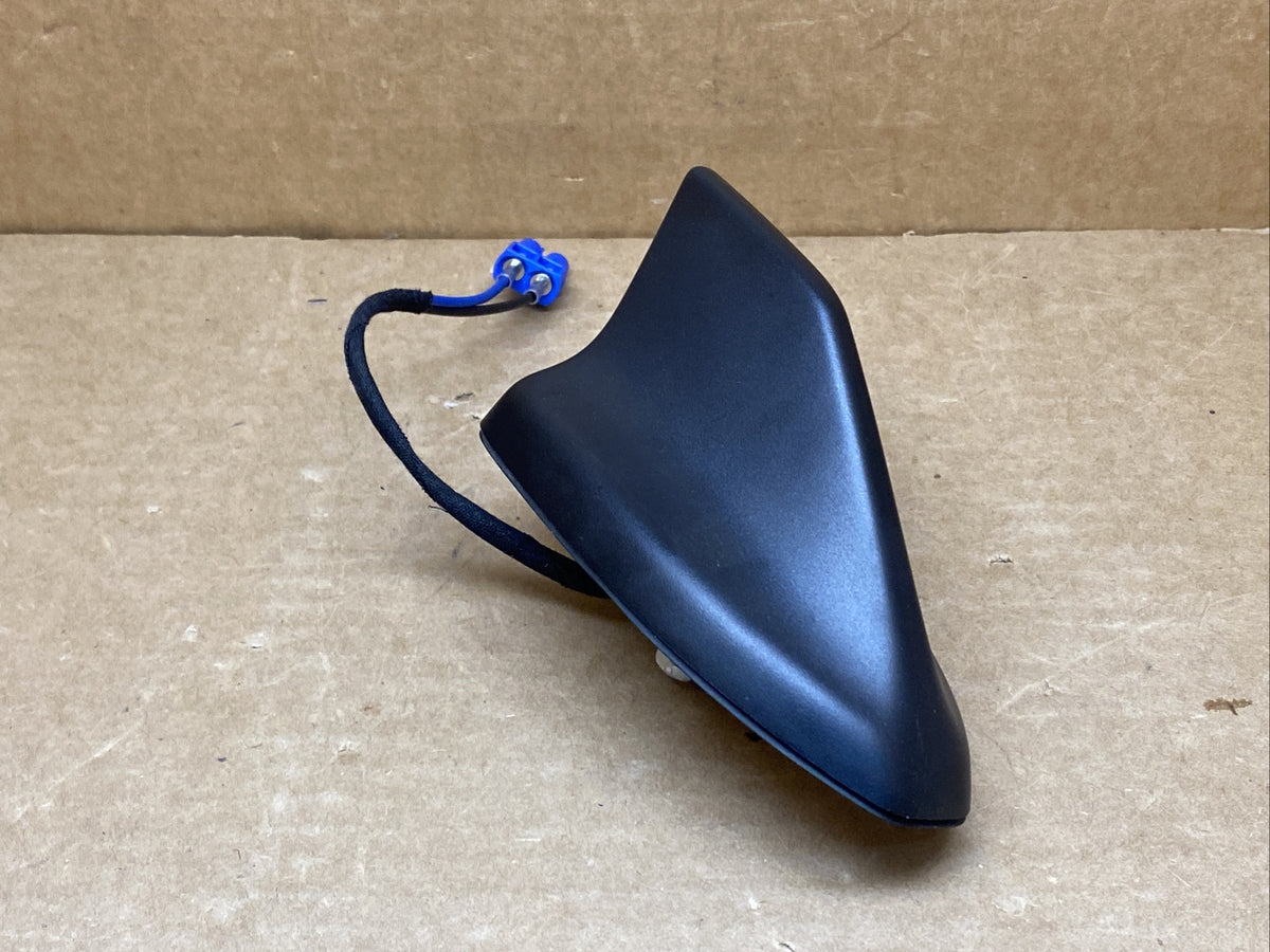 2020-2023 Ford Escape Rear Roof Mounted Shark Fin Antenna JX7T-19K351-CA4
