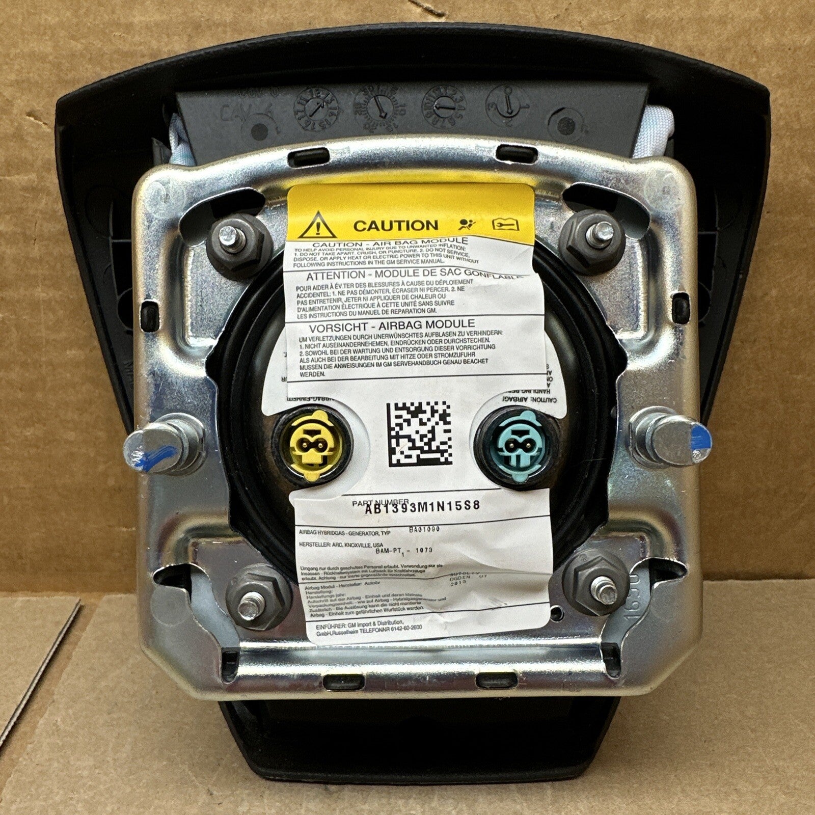 GMC Sierra Yukon XL LEFT DRIVER SIDE STEERING WHEEL AIRBAG BLACK7