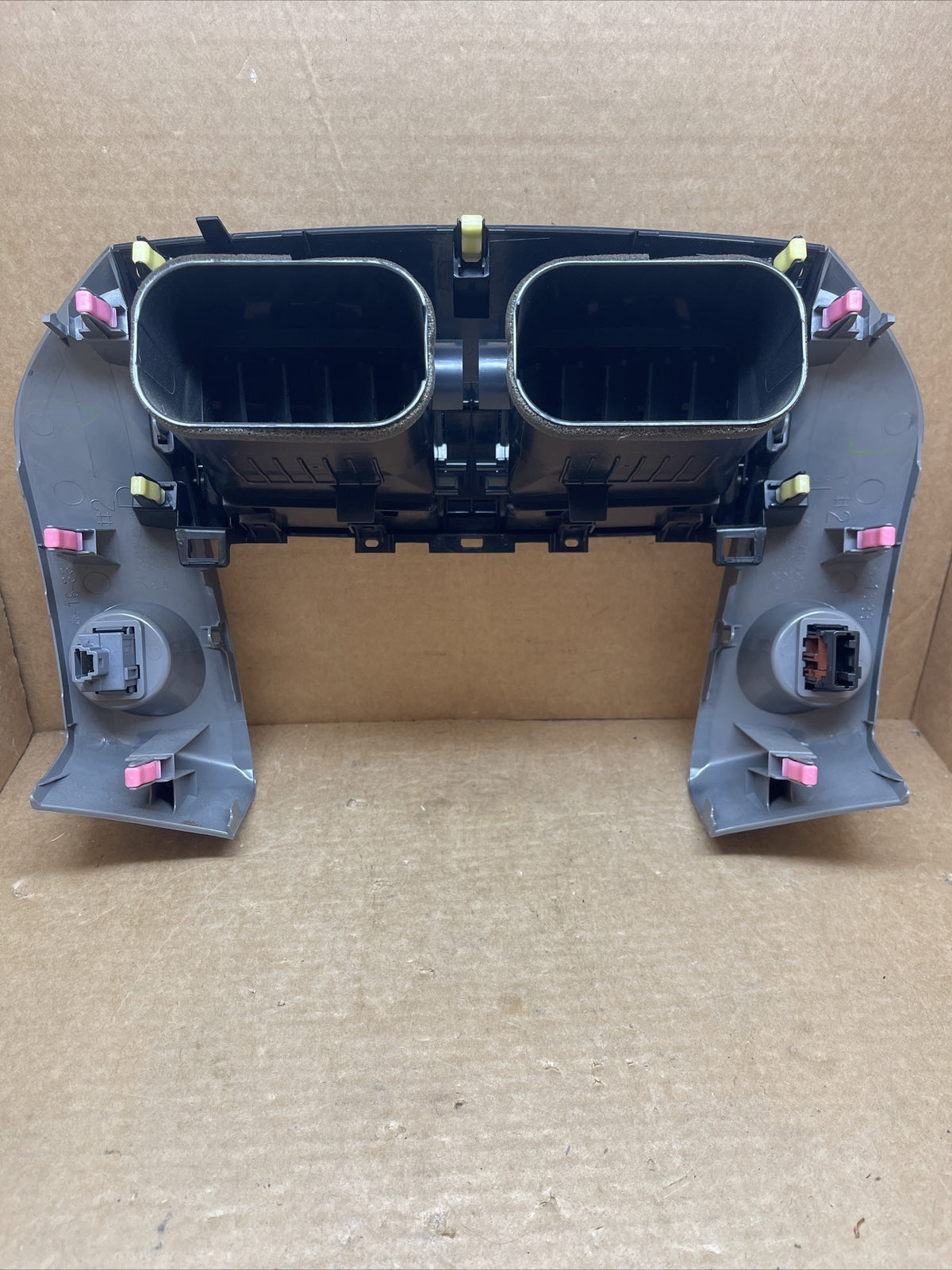 06 12 Toyota Rav4 Center Dash A/C Heater Air Vent Cover Trim Bezel Hazard Switch4