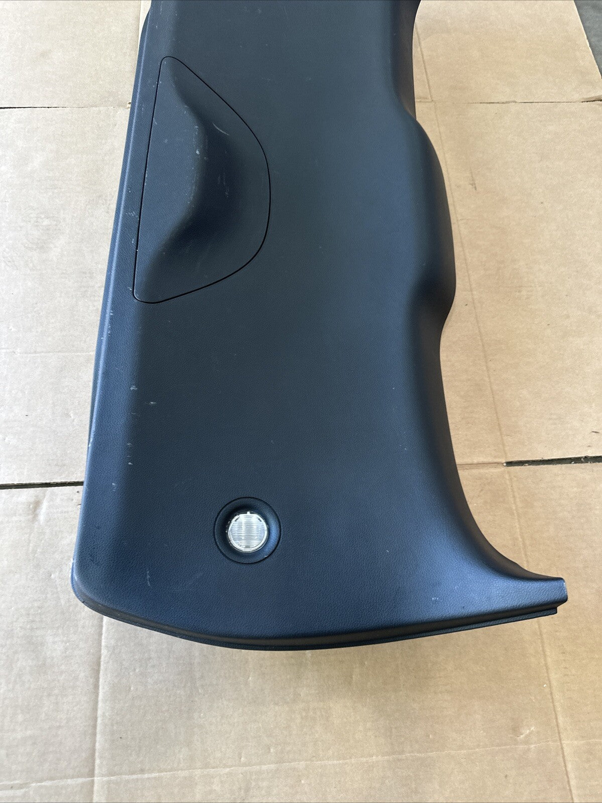 2014 2021 Jeep Grand Cherokee Tailgate Liftgate Trim Panel Cover OEM 1XW83DX9AI2