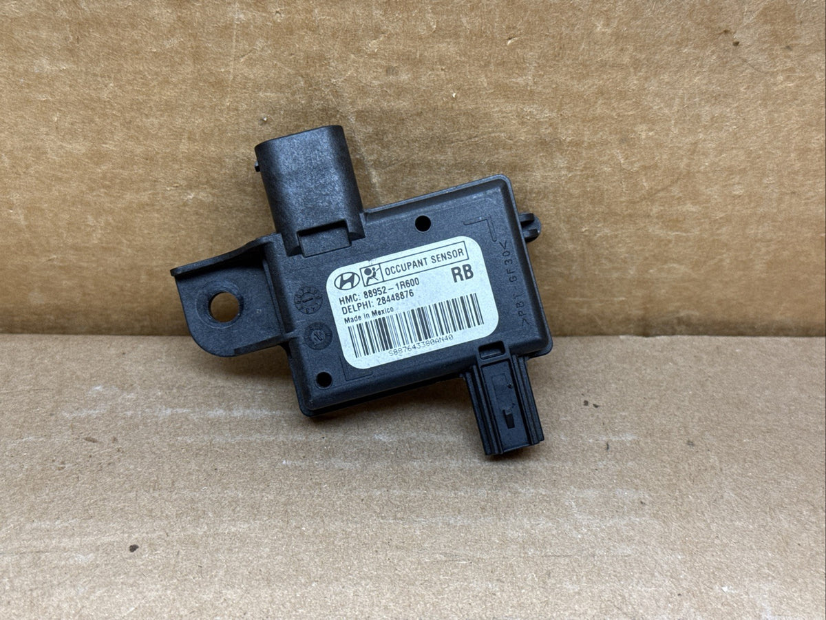 2011 2014 Hyundai Accent Passenger Seat Occupant Sensor Module 88952 1R6000