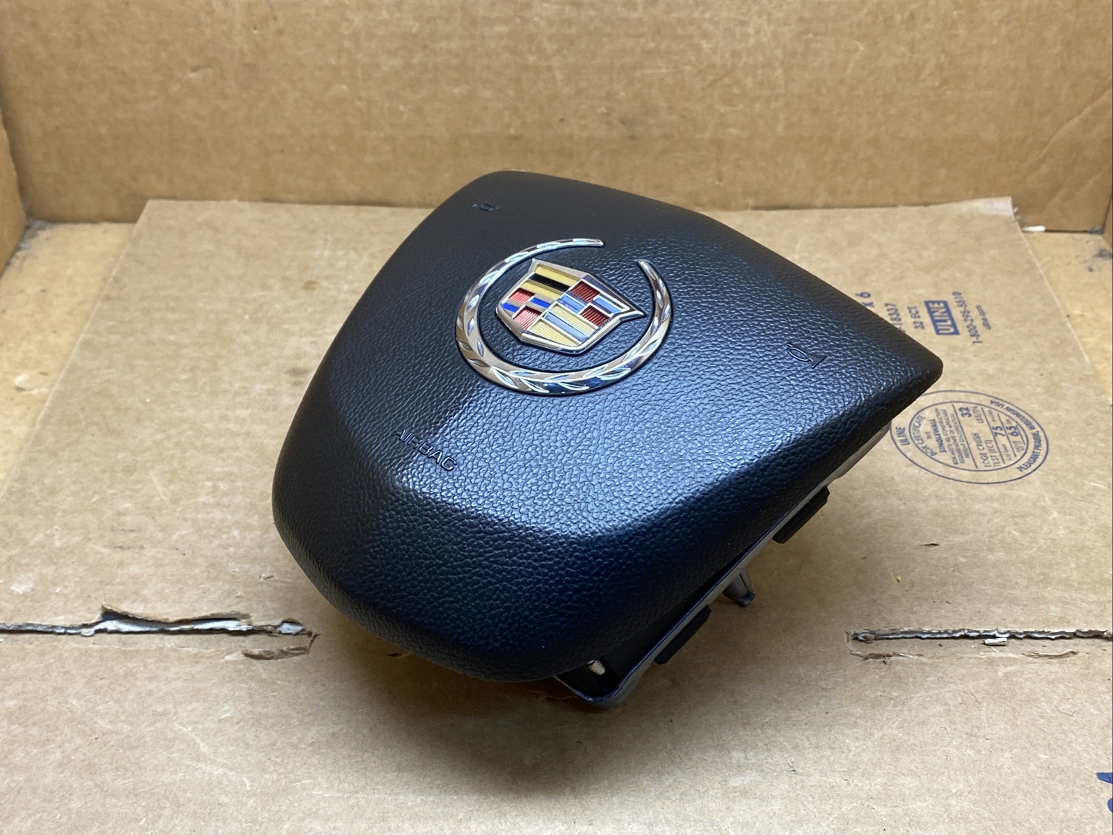 2013 2015 Cadillac XTS Front Left Driver Steering Wheel Air Bag Airbag Black6