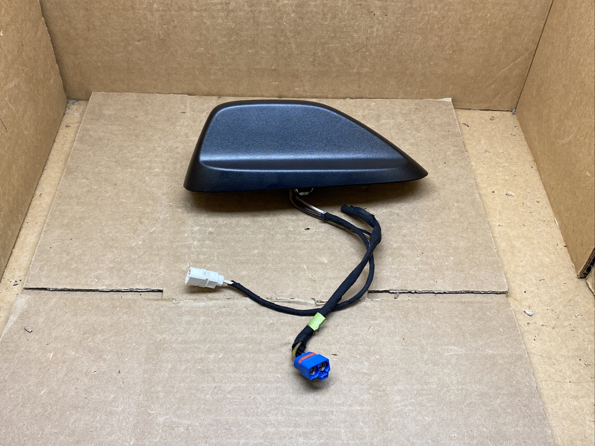 2014 2017 Jeep Grand Cherokee Roof Mounted Radio Antenna OEM P05091352AC1
