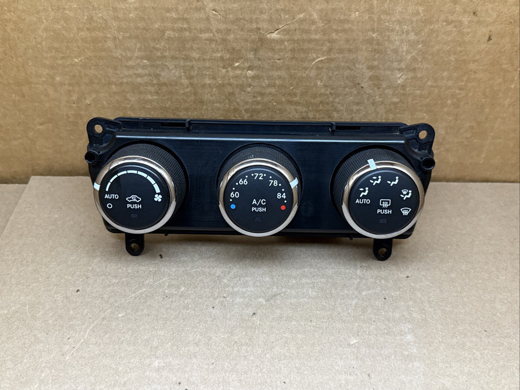 2011–2014 Dodge Challenger Climate Temp Temperature Controls Dials 55111463AD0