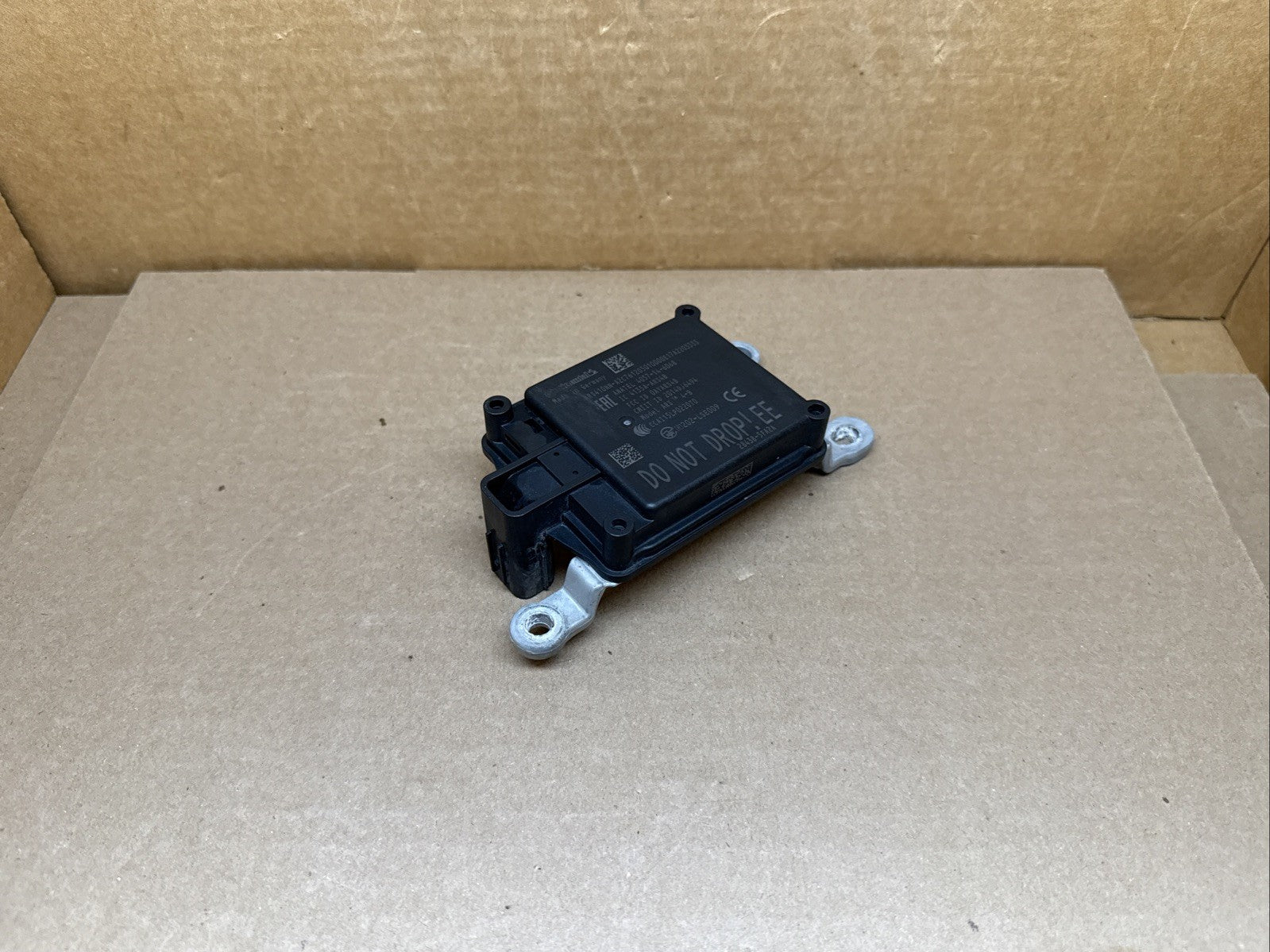 2017 2019 NISSAN ROGUE / SPORT ADAPTIVE RADAR DISTANCE SENSOR 28438 5FA2A7