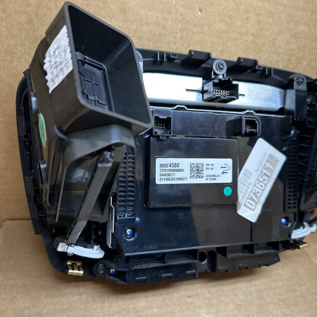 2014 2017 Buick Regal Radio Dash Display Screen Bezel Vents 909245807