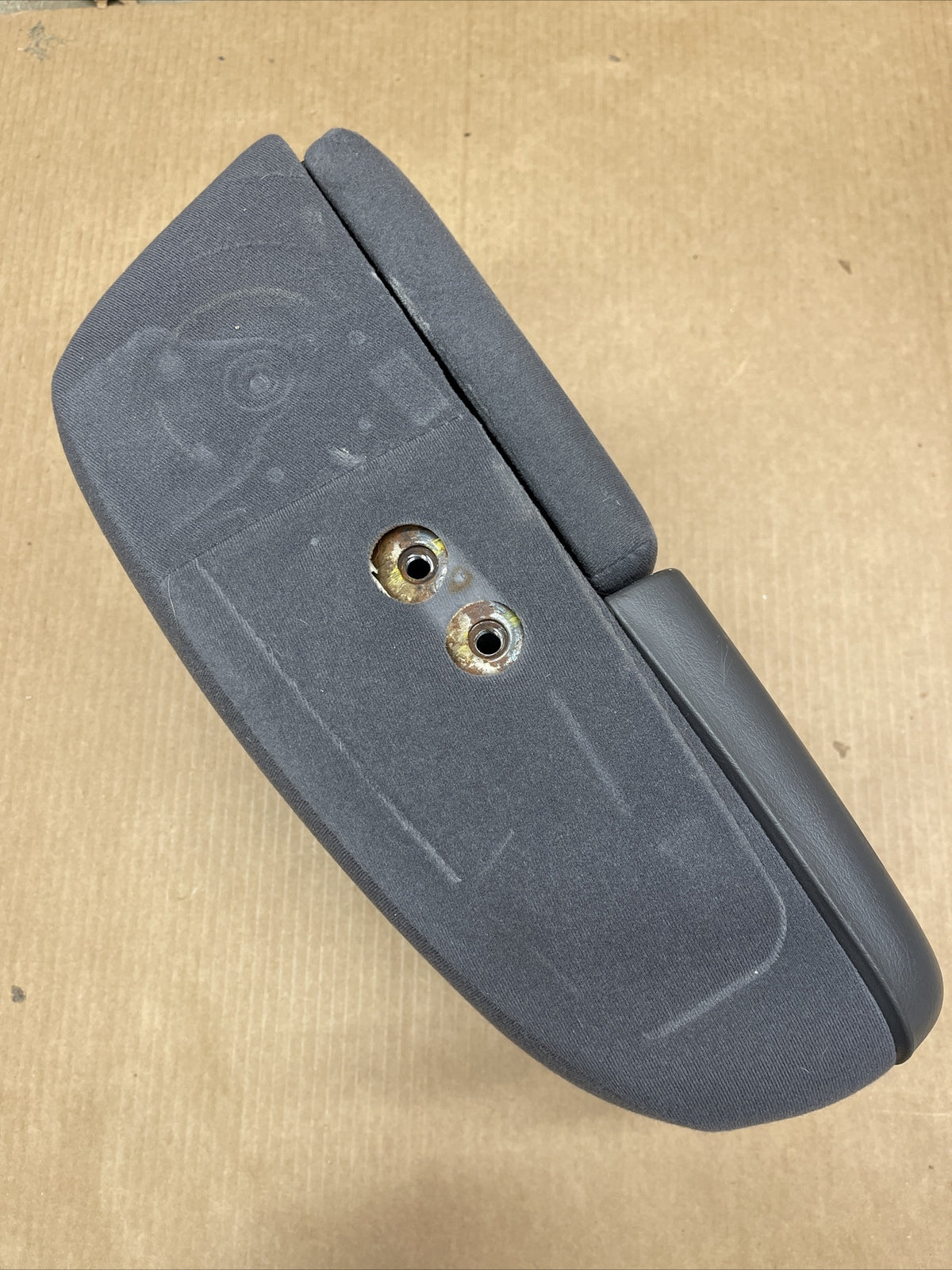 1997 2003 FORD F 150 F150 CENTER CONSOLE ARM REST STORAGE COMPARTMENT GRAY OEM3