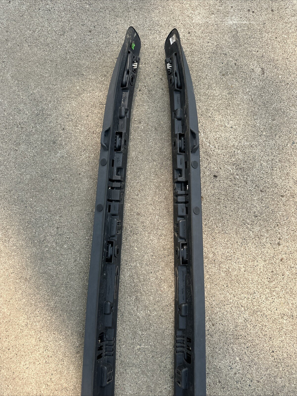 2017 2018 JEEP COMPASS ROOF RACK RAIL LUGGAGE CARRIER MOLDING OEM6