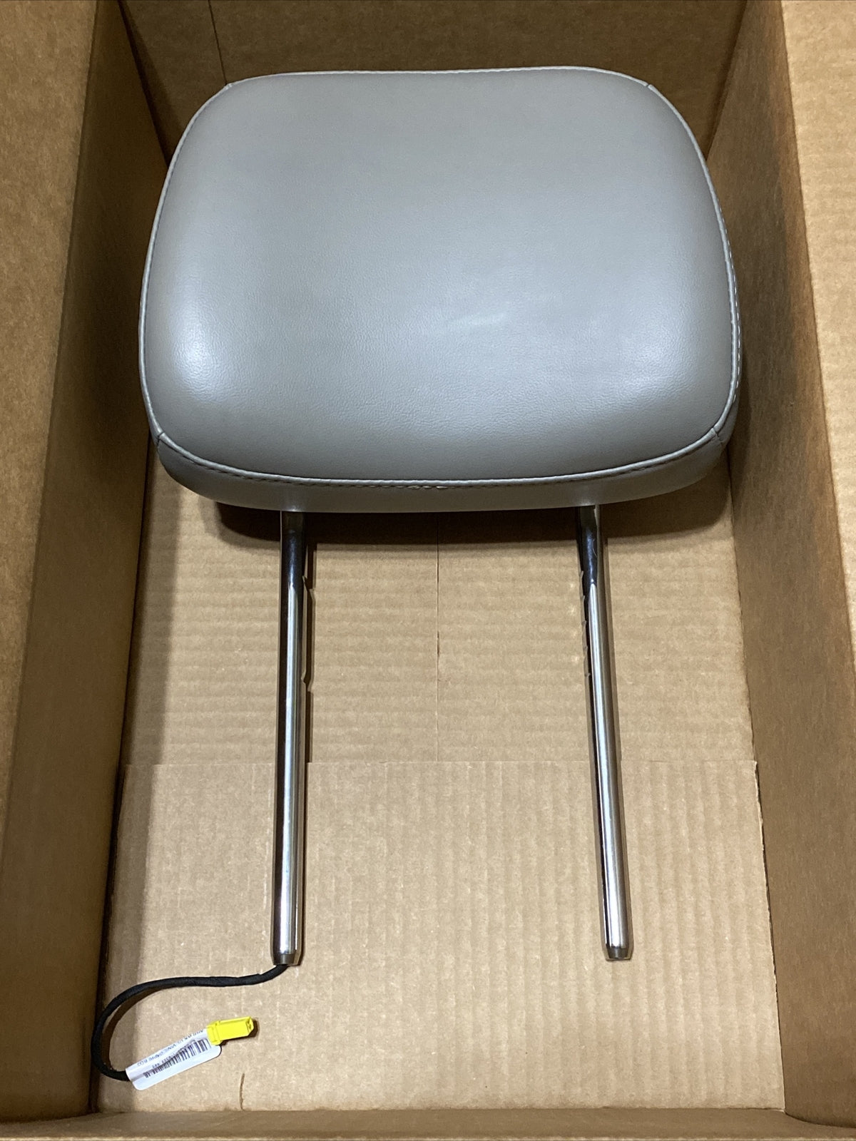2011 2013 Dodge Durango Active Impact Front Seat Head Rest Headrest Gray D30