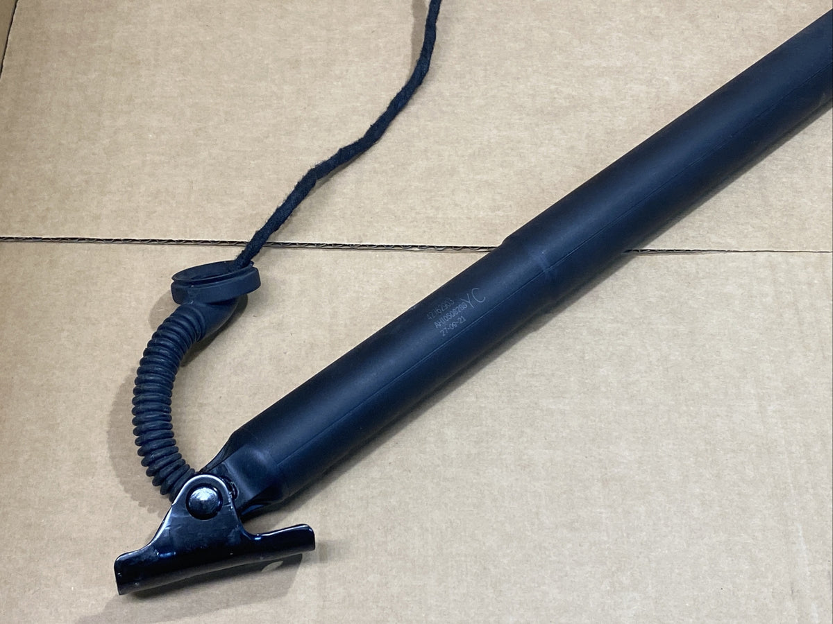 2021 2023 Trailblazer Tailgate Liftgate Power Actuator Strut OEM 427629032