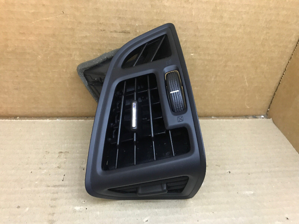 2013 2016 FORD ESCAPE RIGHT PASSENGER SIDE (RH) DASH A/C AIR VENT TRIM OEM0