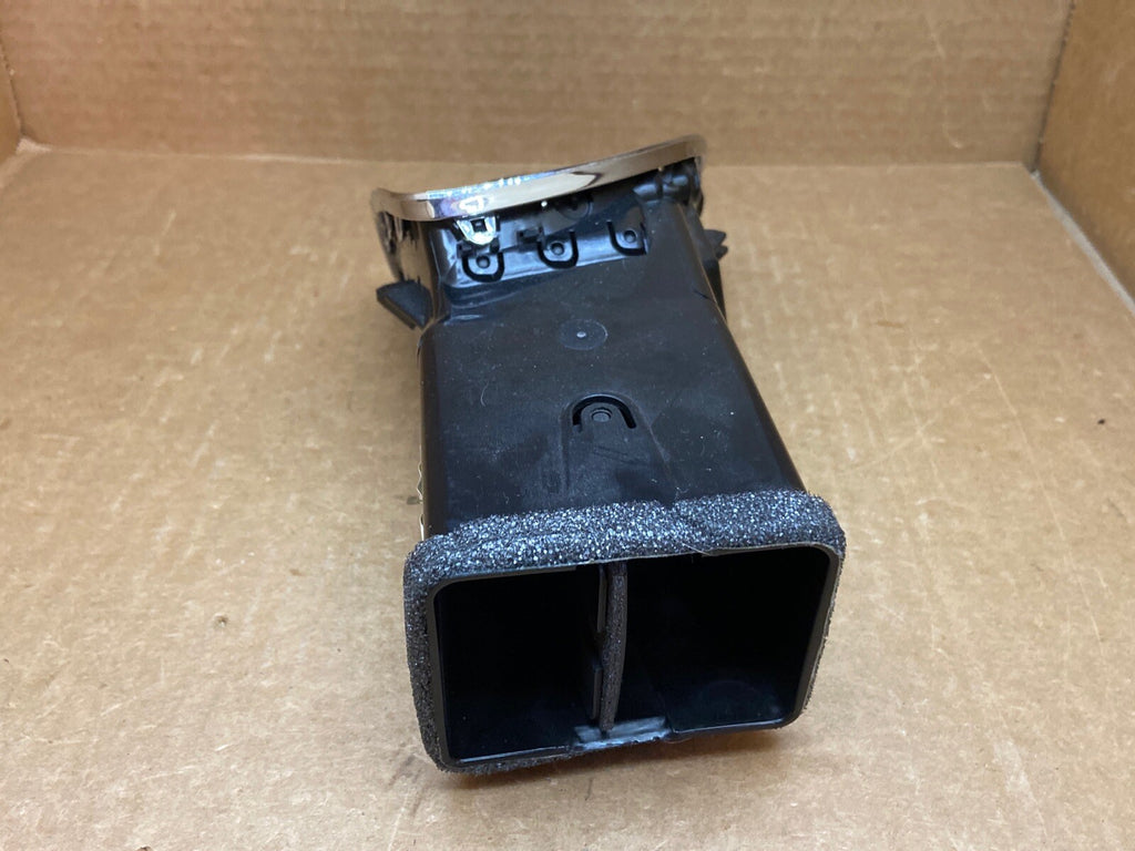 11 20 Town Country Grand Caravan Front Passenger Right Side Dash Air Vent Chrome4