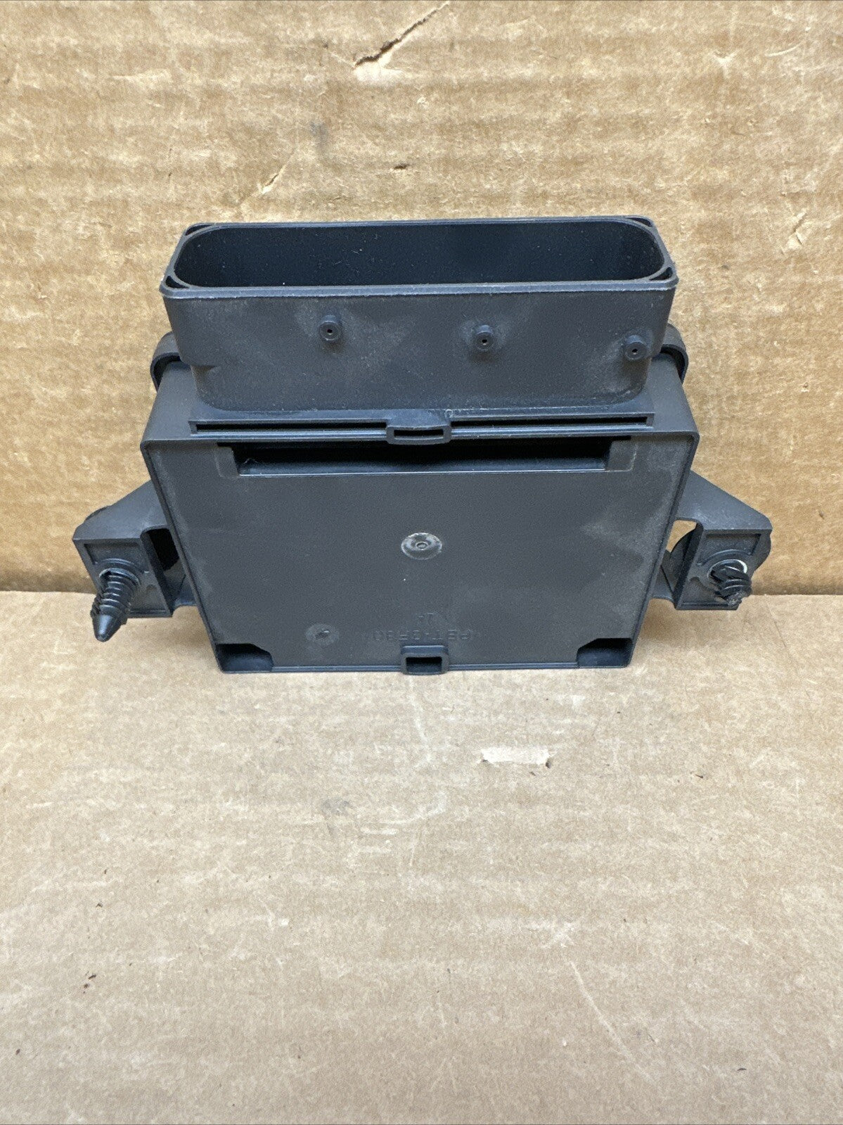 2015 2016 Chrysler Jeep Parking Brake Control Module OEM Mopar 68258697AA5