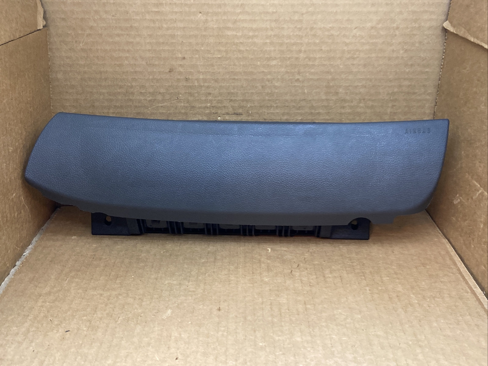 13 15 Chevy Spark Front Right Side Passenger Knee Lower Air Bag Airbag 950710530