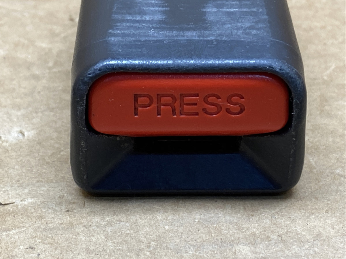 2009 2015 Honda Pilot Front Left Driver Side Seat Belt Seatbelt Buckle Black2