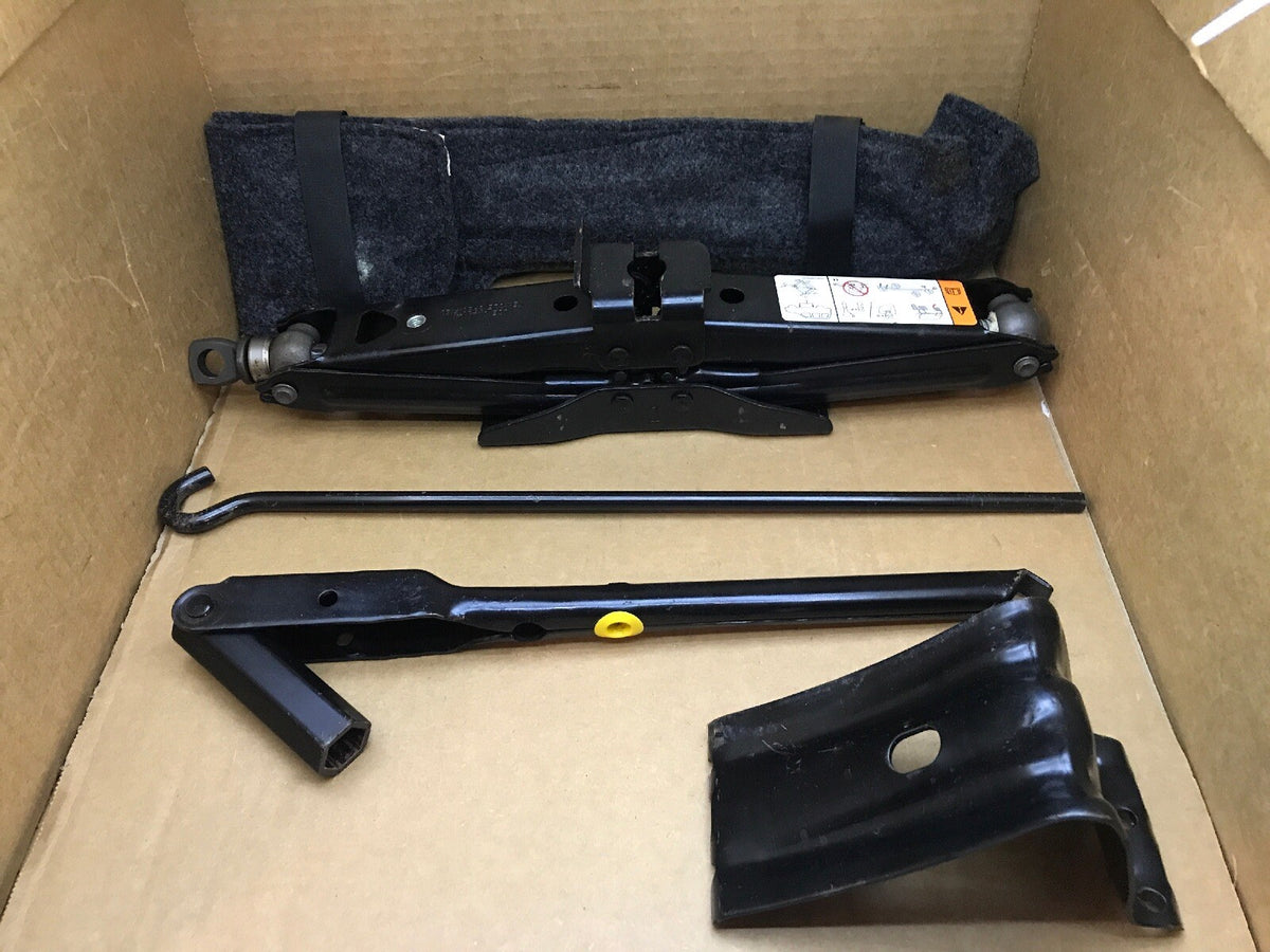 06 10 FORD EXPLORER EMERGENCY SPARE TIRE SCISSOR JACK TOOLS SET KIT LUG WRENCH0