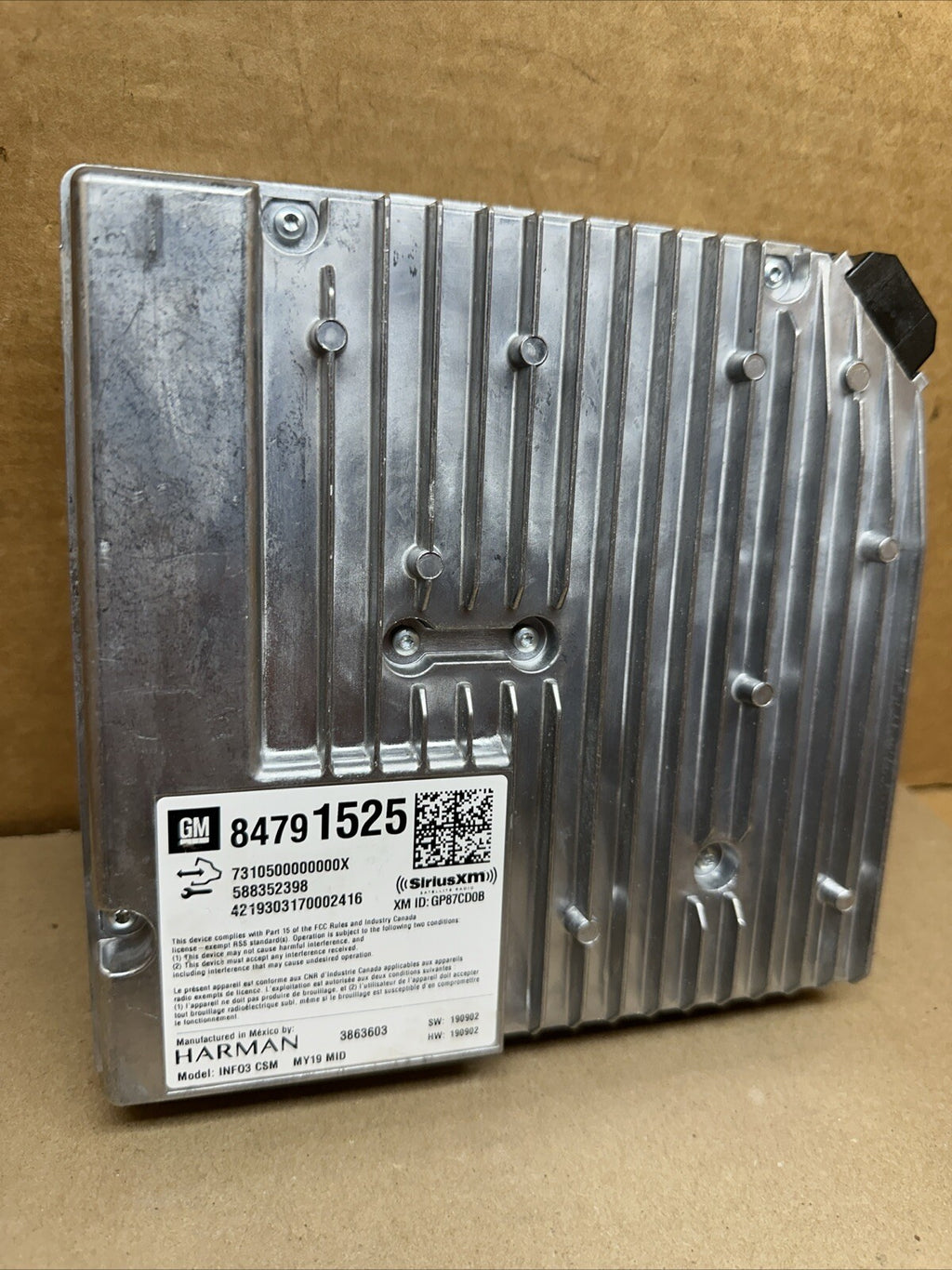 2020 CHEVROLET COLORADO radio amplifier Harman 84791525 OEM1