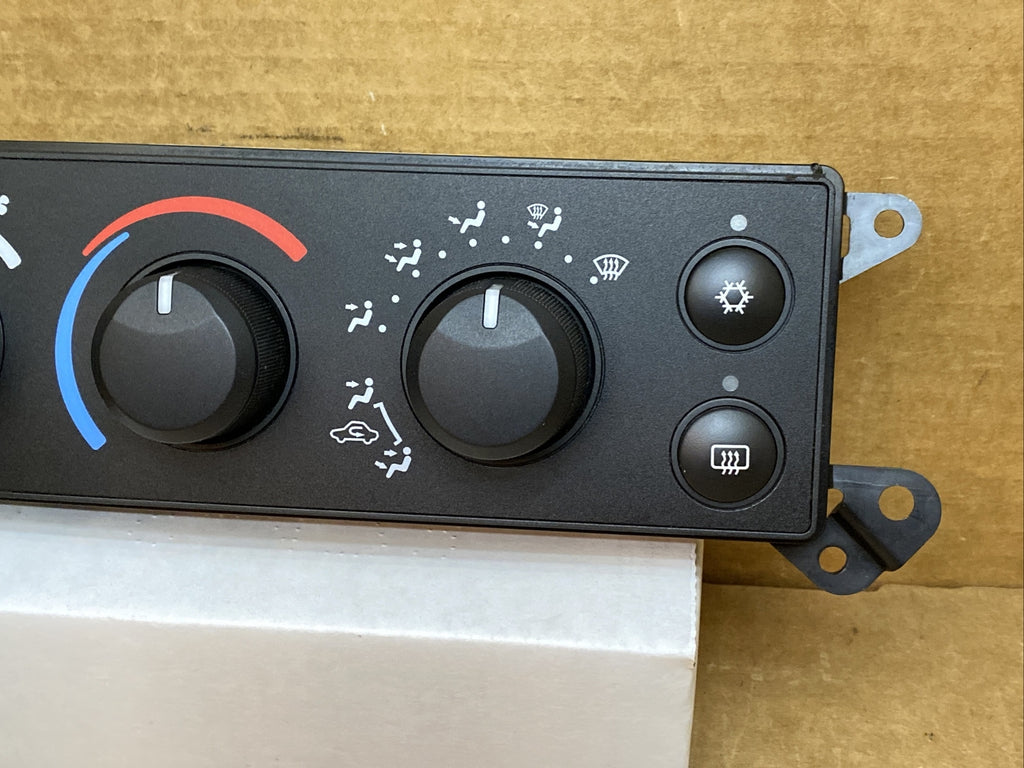 06 08 Dodge Ram Temp Temperature Climate Control Switches Dials P55056569AE3
