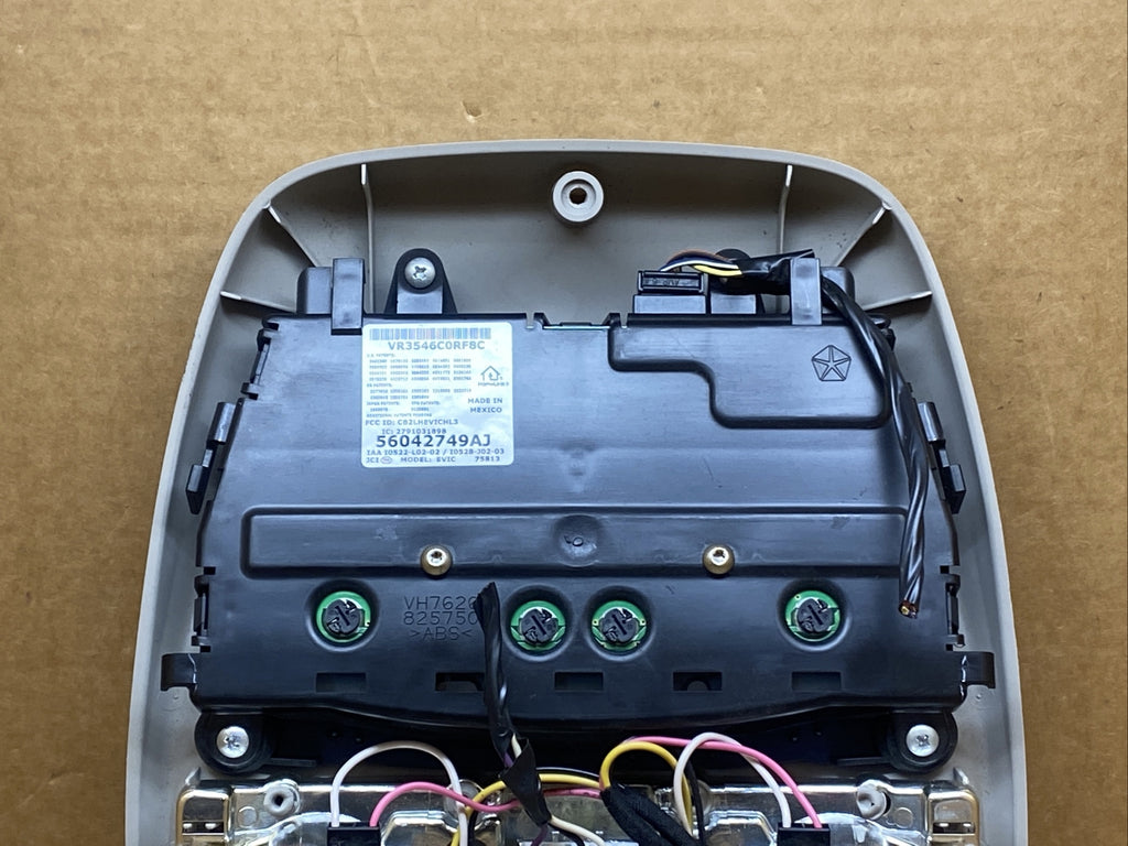 99 04 Jeep Grand Cherokee Overhead Console Interior Map Dome Light 56042749AJ8