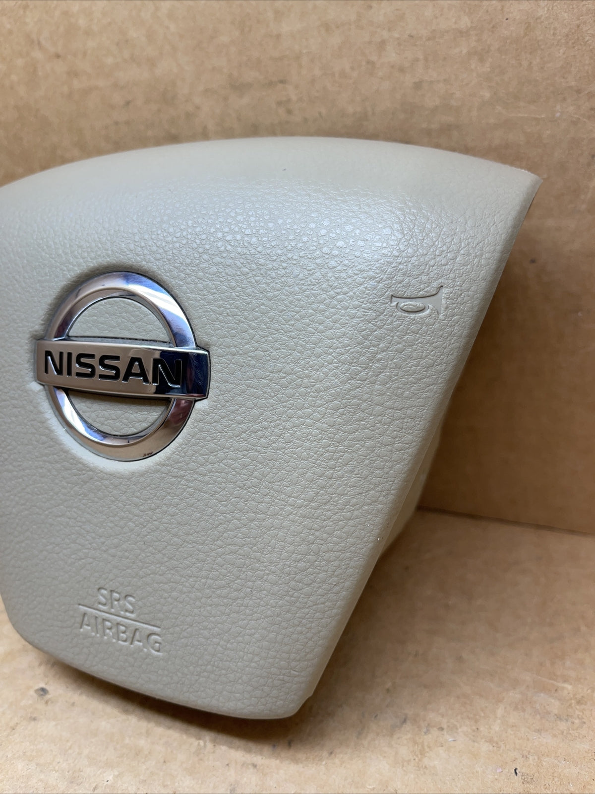 09 14 Nissan Murano Front Left Driver Side Steering Wheel Air Bag Airbag Tan2