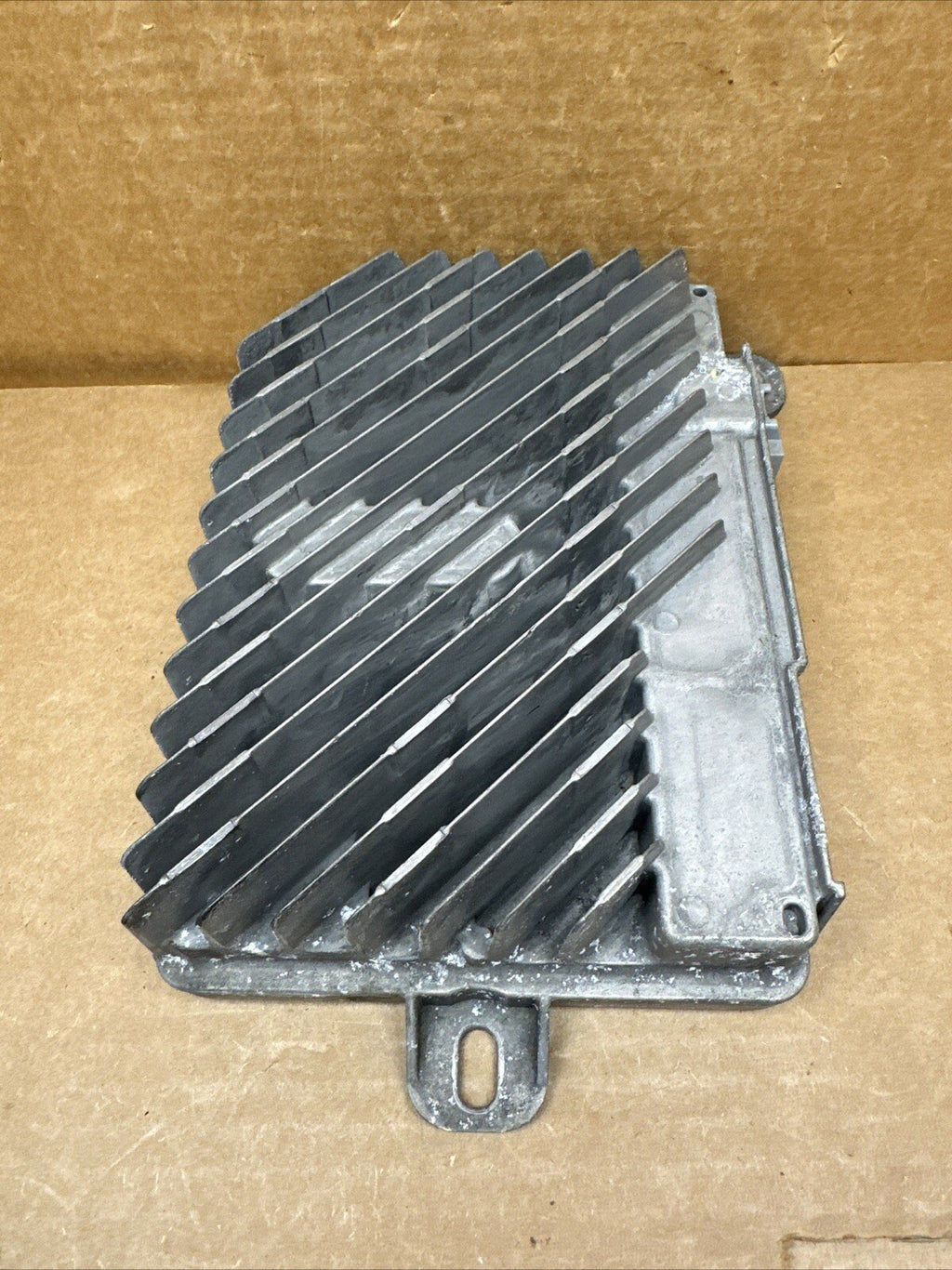 2017 2021 Buick Encore Bose Radio Audio Amp Amplifier OEM 425554097