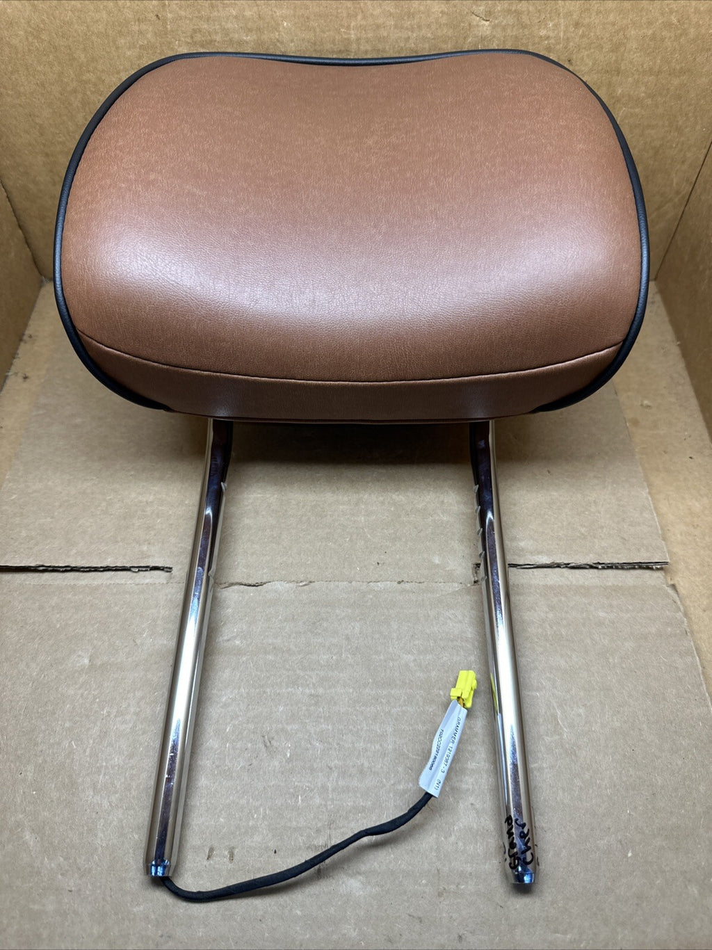 2011 2018 Jeep Grand Cherokee Front Seat Active Head Rest Headrest Brown OEM0