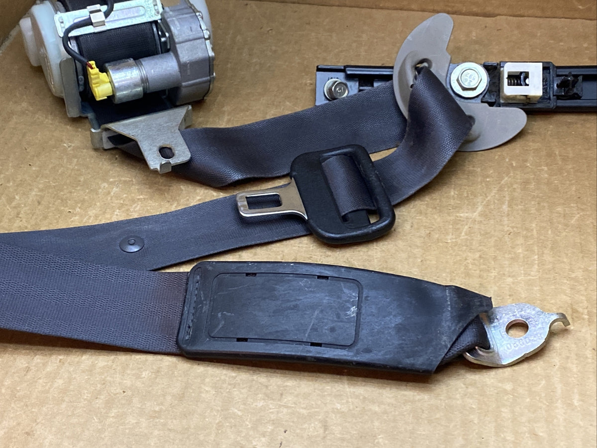 2006 2011 Civic Sedan Front Left Driver Side Seat Belt Seatbelt Retractor Black3