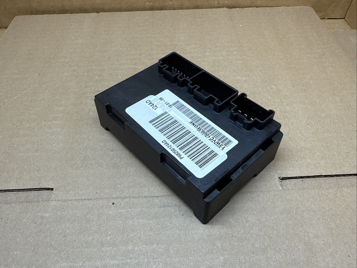 2016 2018 Jeep Grand Cherokee Dodge Transfer Case Control Module OEM 68250124AD6