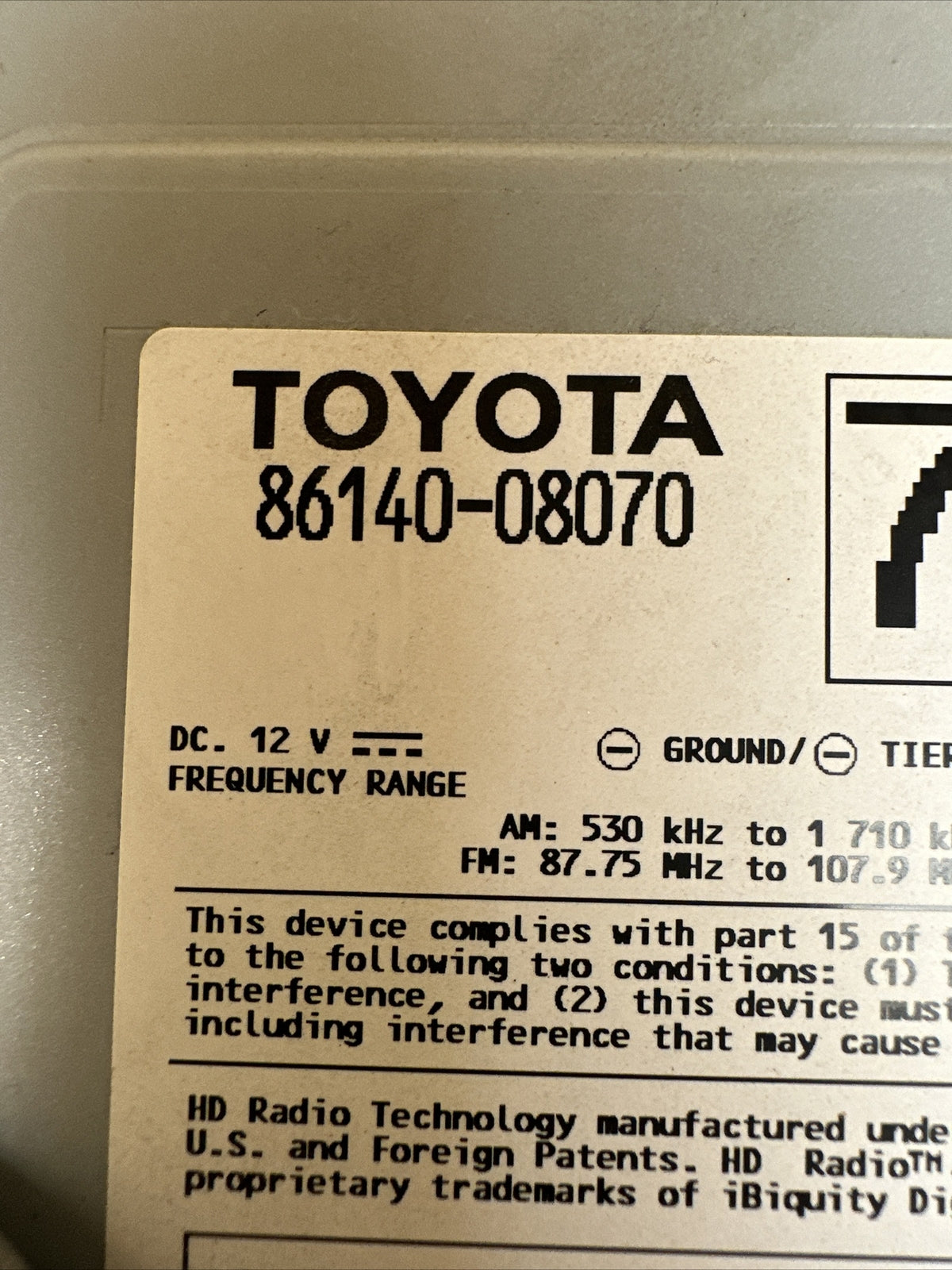 2016 2017 Toyota Sienna Radio Receiver Display Screen ID 86140 08070 OEM6