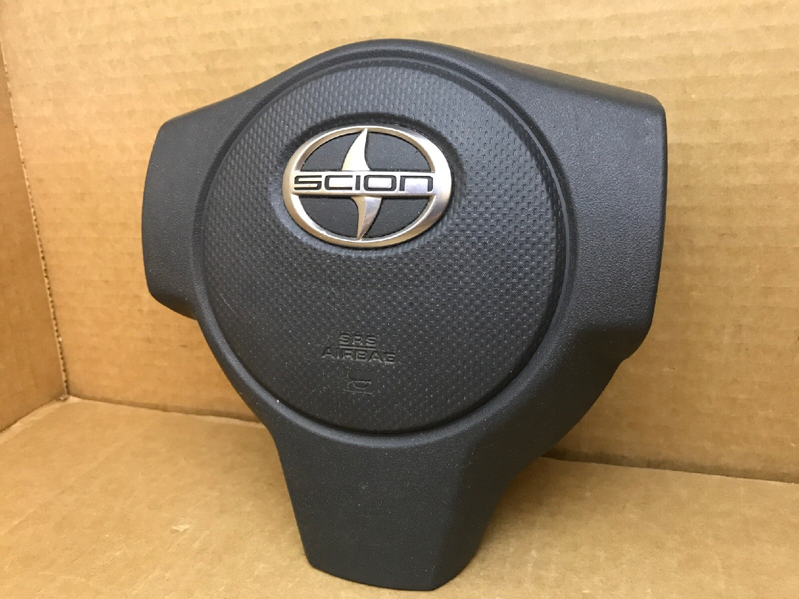SCION xB FRONT LEFT DRIVER SIDE STEERING WHEEL AIRBAG AIR BAG BLACK2