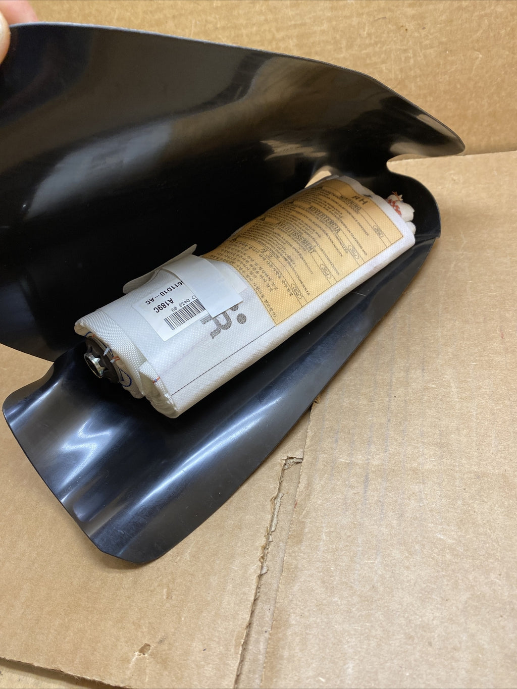 2016 2019 Ford Explorer Front Right Side Passenger Seat Air Bag Airbag5