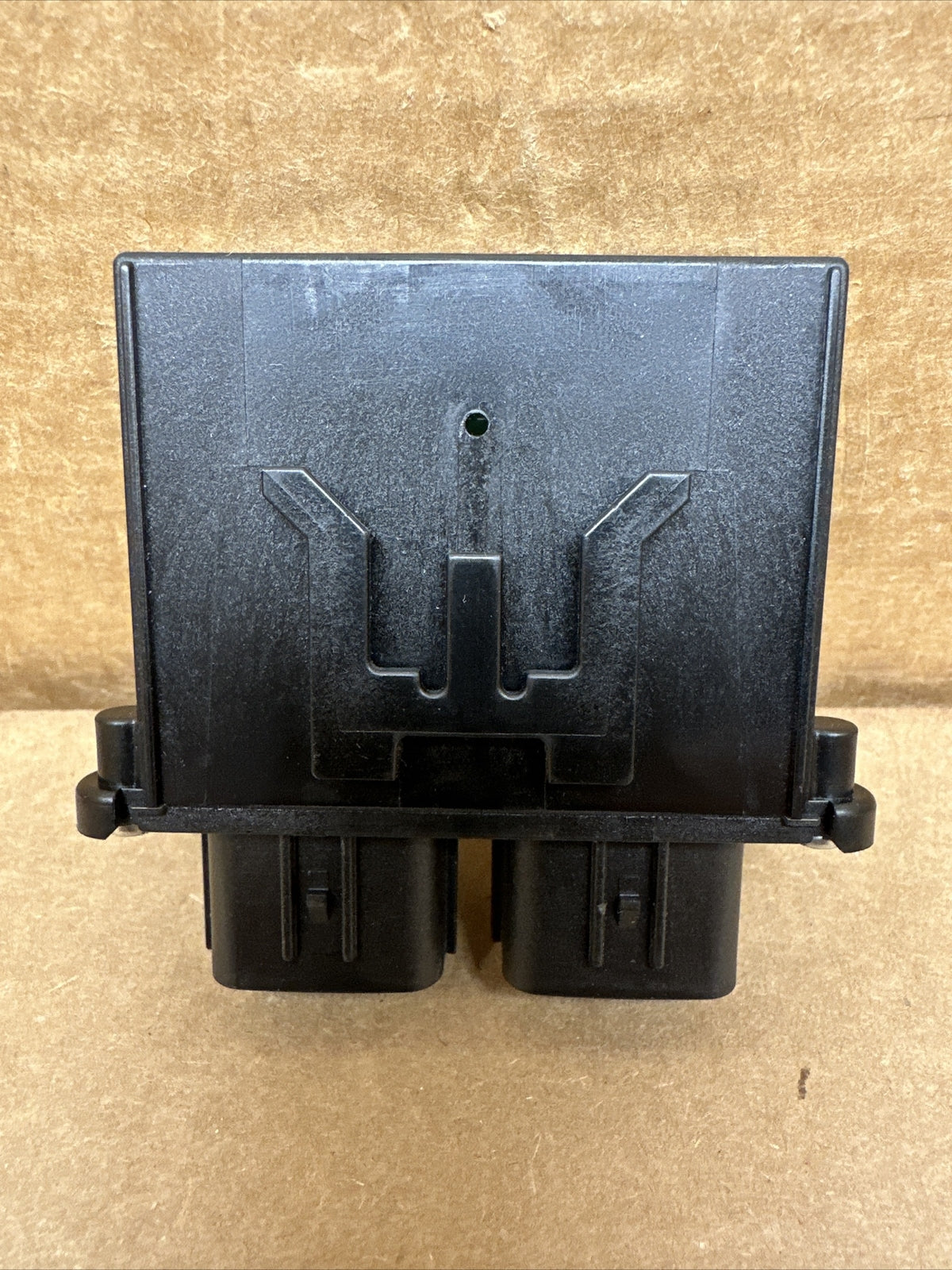 2010   2015 TOYOTA PRIUS OCCUPANT SENSOR 89952 47020 OEM2