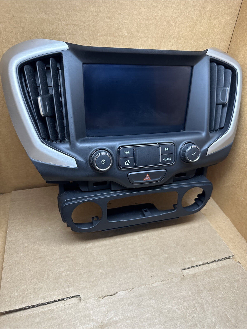 2019 2021 GMC Terrain Radio Control Panel Display Screen ID 846775181