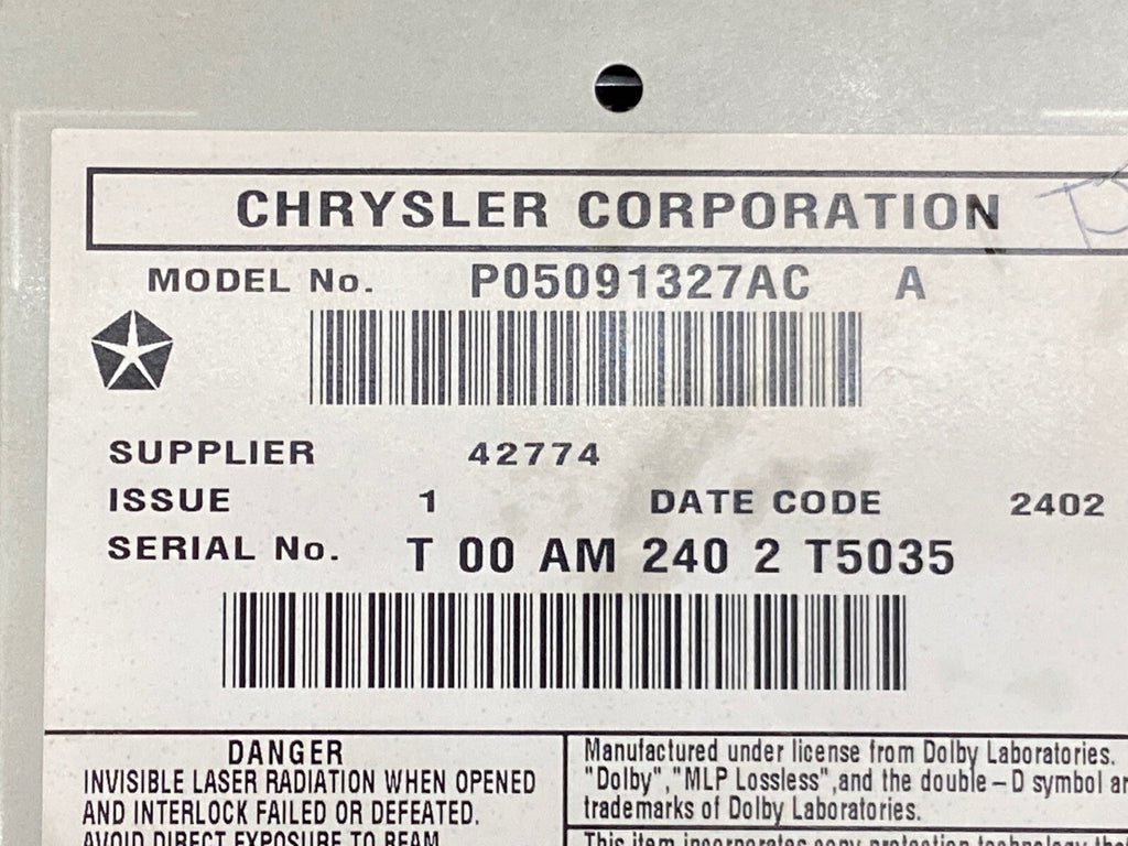 10 18 Grand Caravan Town Country Nitro Radio CD Dvd MyGig RBZ P05091327AC10