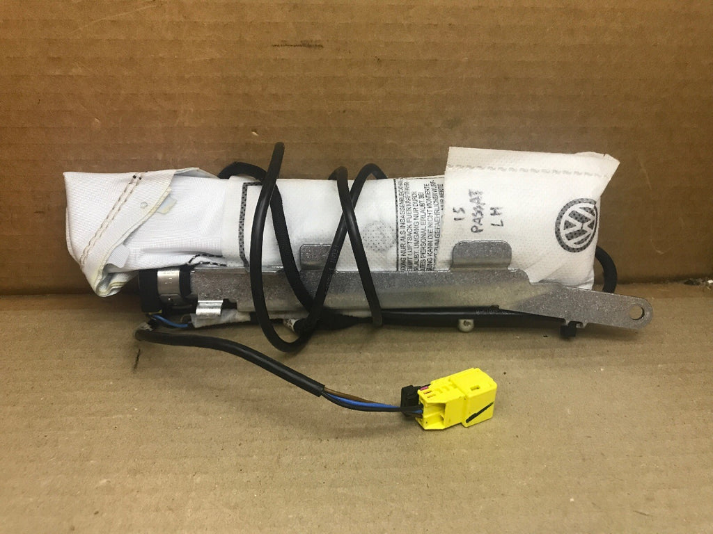 VW Volkswagen Passat Front Left Side Driver Seat Air Bag Airbag1