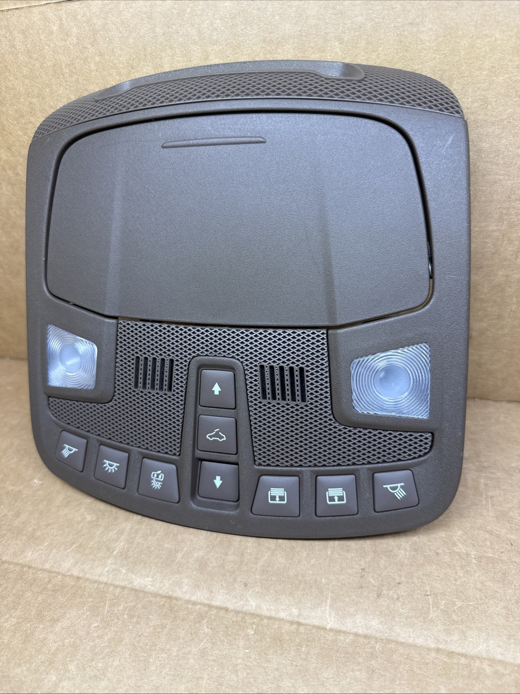 2016 2018 Lincoln MKX Overhead Console Dome Light Sun Roof Switch Brown2