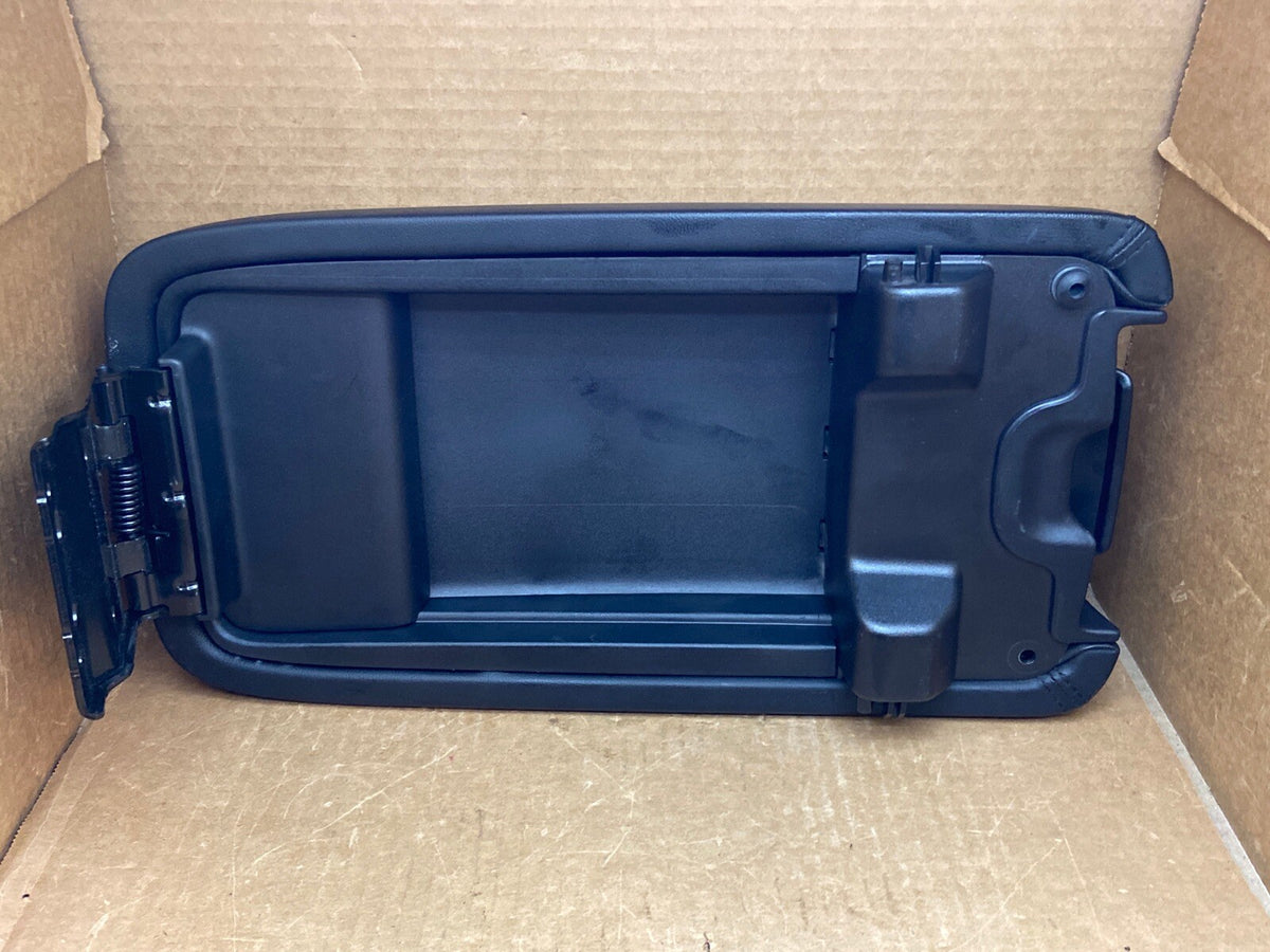 11 17 CHRYSLER 300 CENTER CONSOLE LID COVER TOP ARMREST ARM REST OEM BLACK8