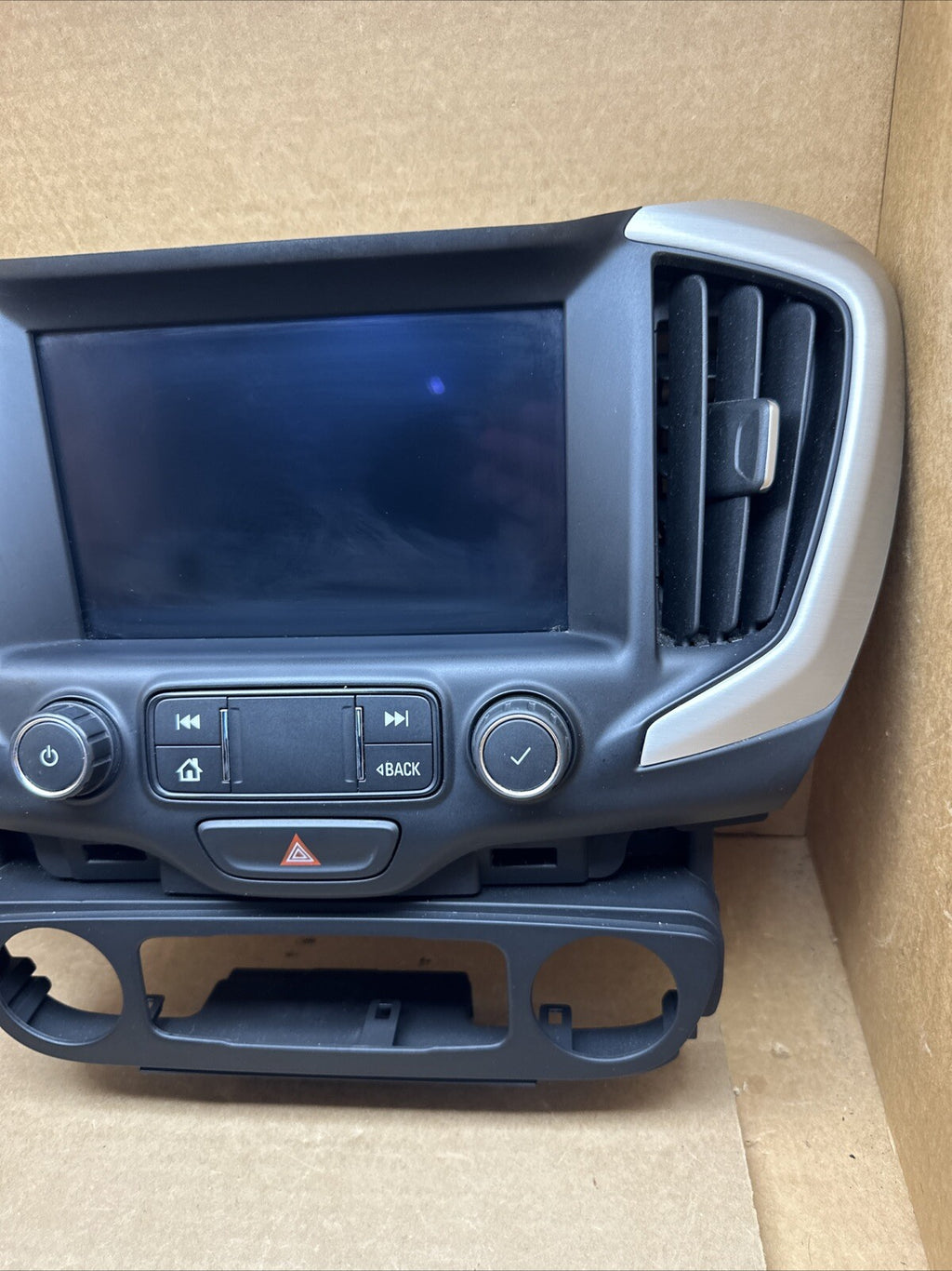 2019 2021 GMC Terrain Radio Control Panel Display Screen ID 846775182