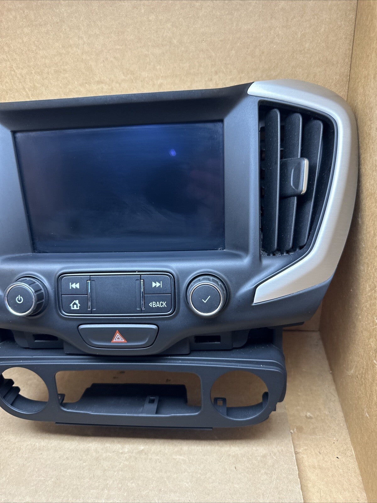 2019 2021 GMC Terrain Radio Control Panel Display Screen ID 846775182