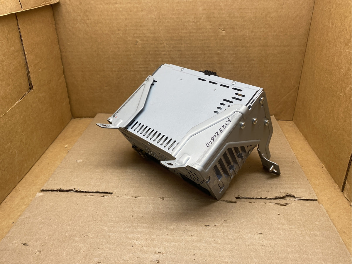2013 2015 Ford Taurus Radio CD Player Receiver Mechanism OEM DG1T 19C107 HE4