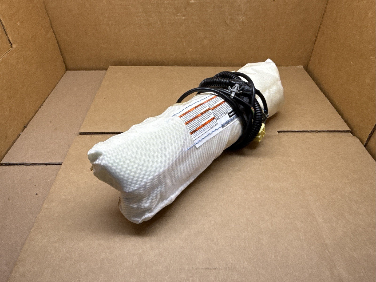 2013 Nissan Xterra Front Left Side Driver Seat Air Bag Airbag2