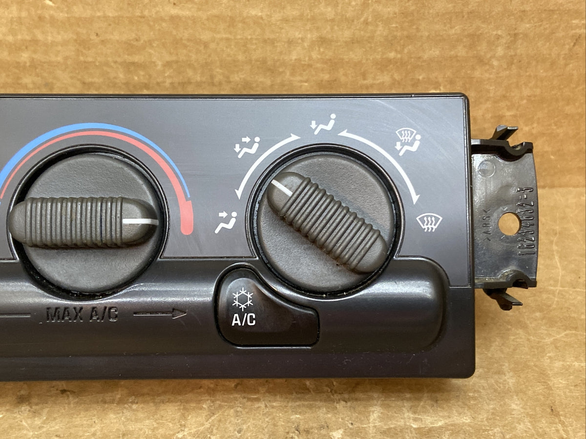 99 02 Silverado Sierra Tahoe Suburban Climate Temp Temperature Controls 150546973