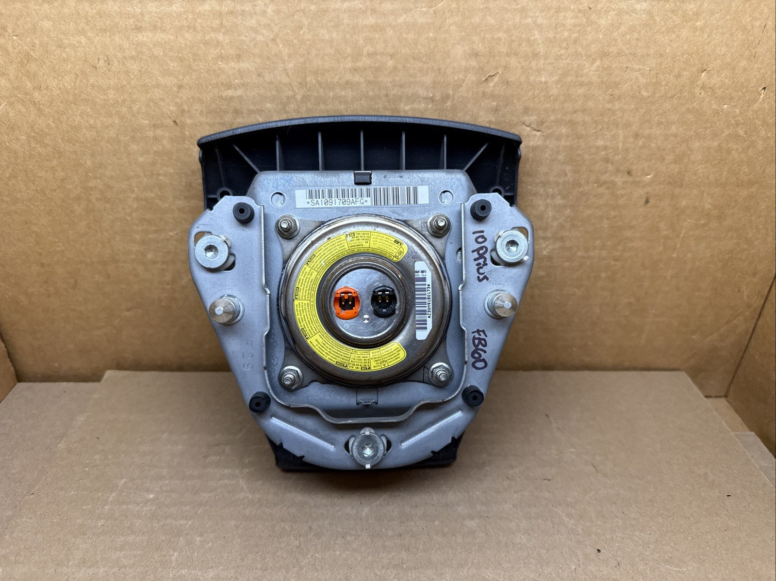 2010 2015 TOYOTA PRIUS FRONT LEFT DRIVER SIDE STEERING WHEEL AIRBAG AIR BAG8