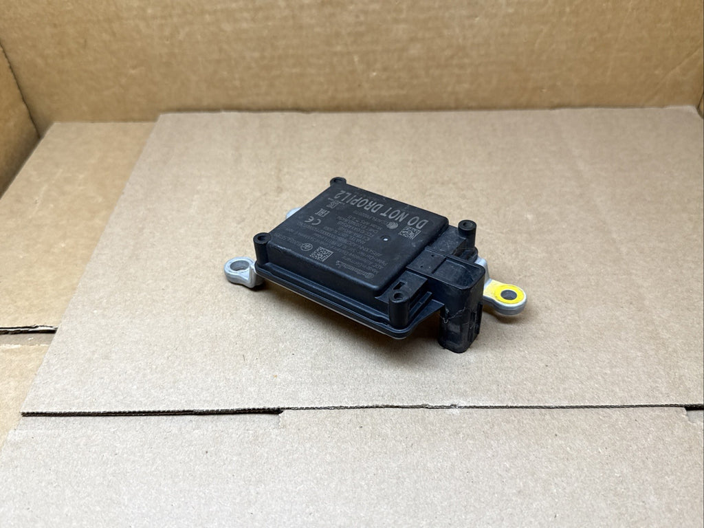2018 2019 Nissan Maxima Murano Cruise Control Distance Radar Sensor 28438 9UF9A3