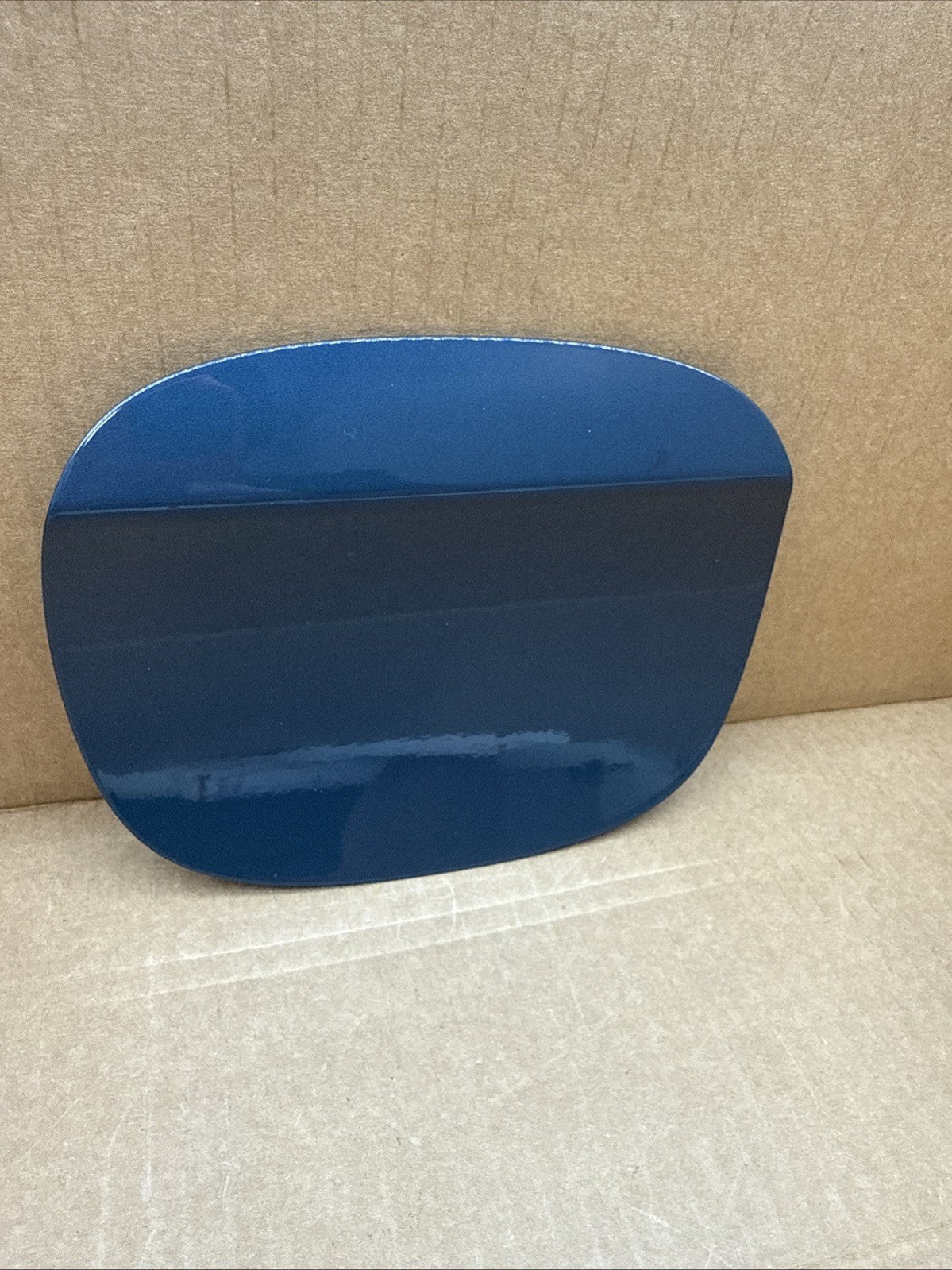 2015 2018 Ford Edge Gas Fuel Door Cover Cap Panel  OEM Blue LC Used0