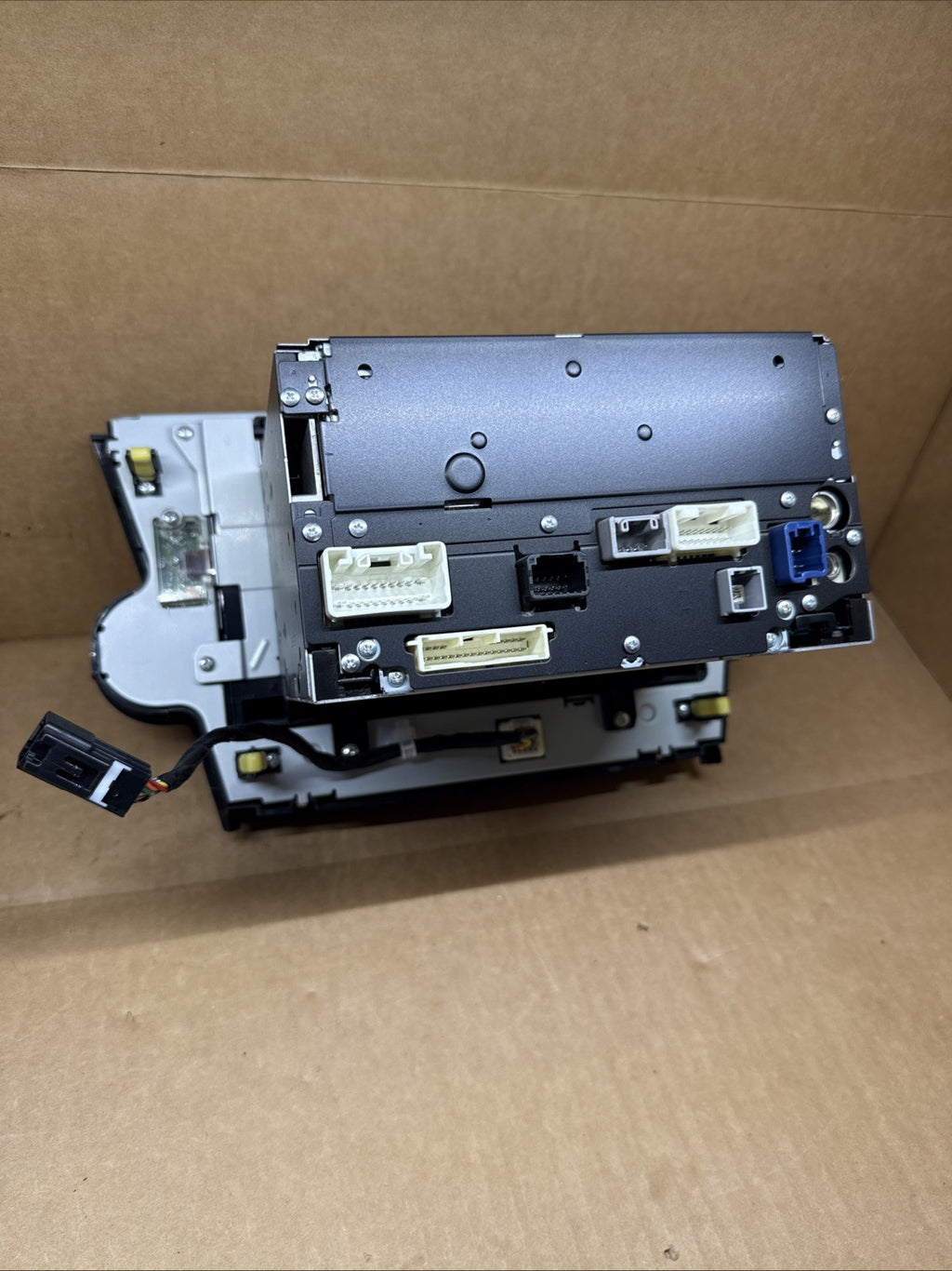 2008 2010 Toyota Highlander GPS Radio Screen E7015 86120 48F30 OEM7